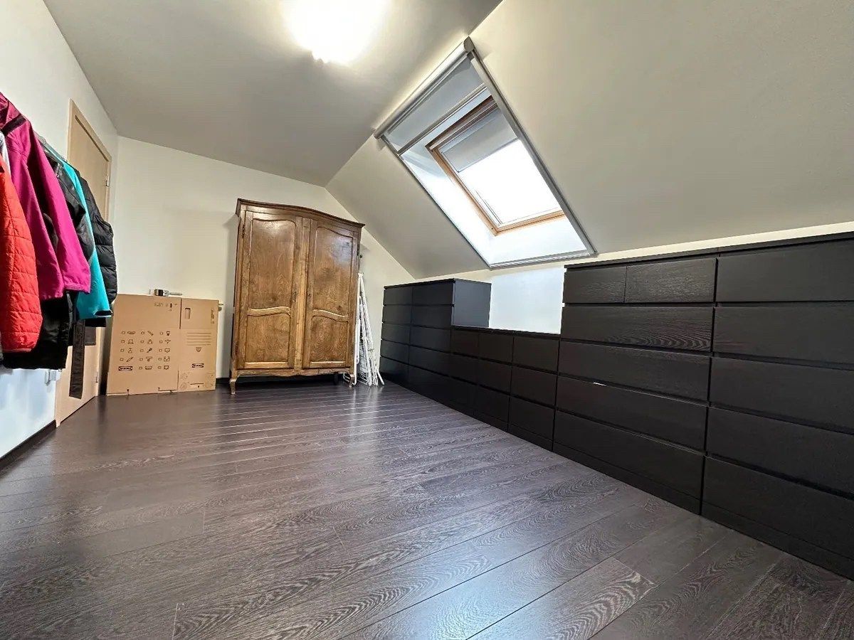 Stijlvol duplexappartement met garage, 2 terrassen en energiezuinig karakter in Kortessem foto 23