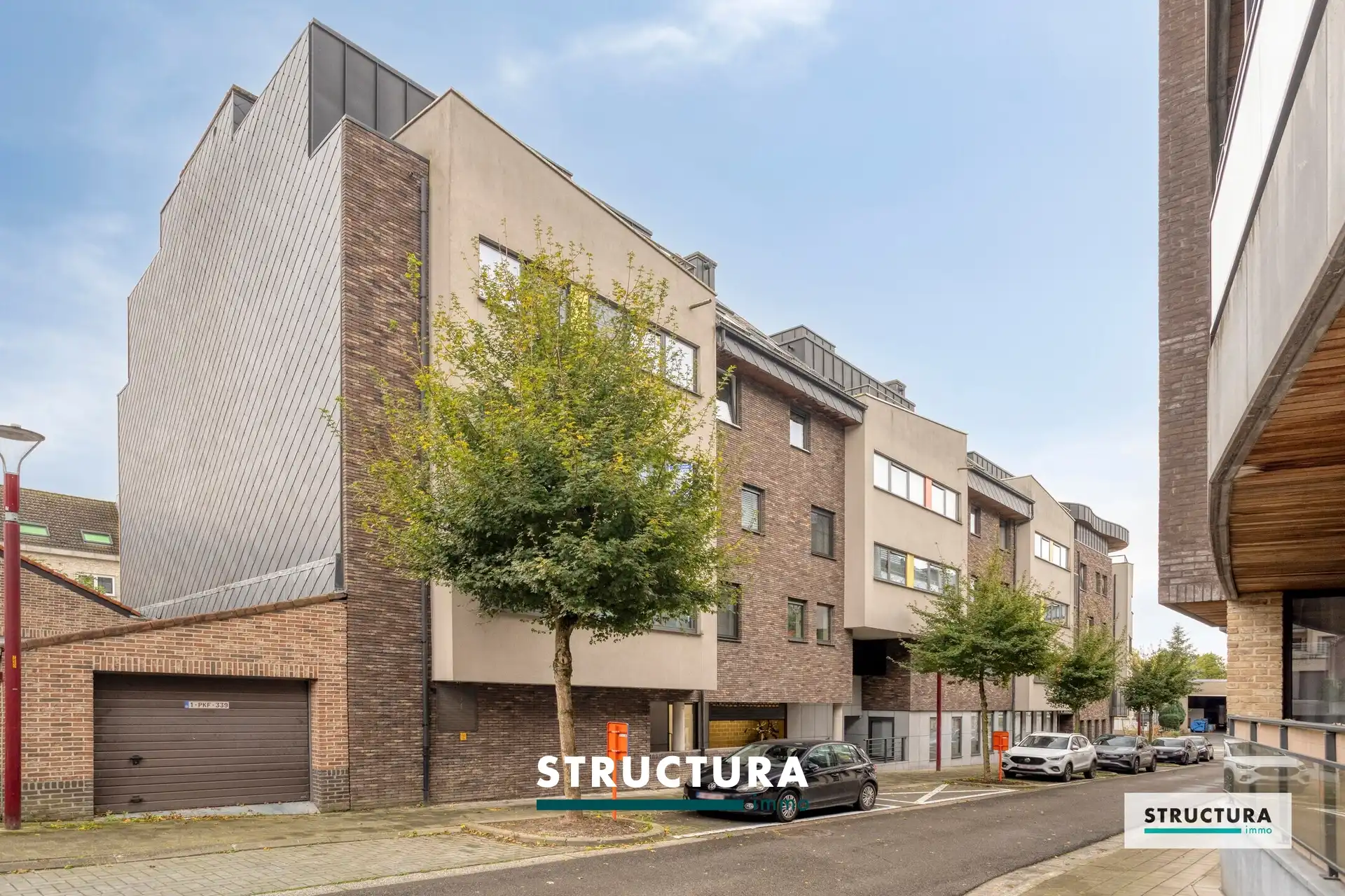 Rustig gelegen, recent appartement met ruime slaapkamers, vlakbij het centrum! foto 3