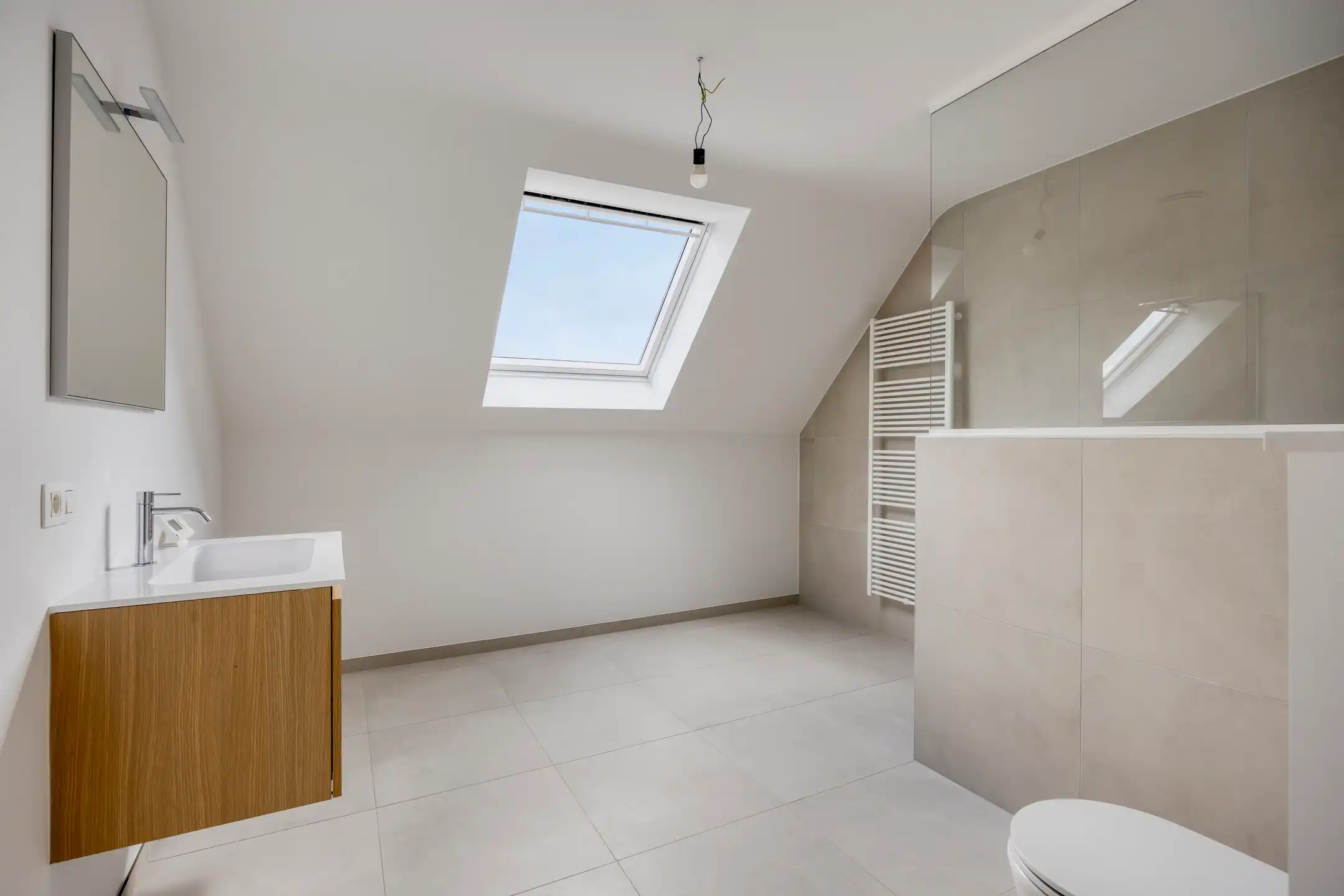 Nieuwbouwwoning met 6 slaapkamers & 3 badkamers (aan 6% btw) foto 25