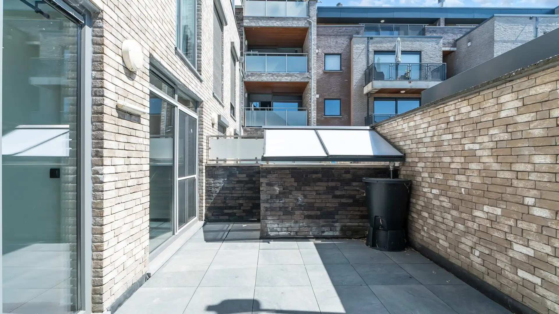 Energiezuinig gelijkvloers appartement met een ruim terras te Maasmechelen foto 14