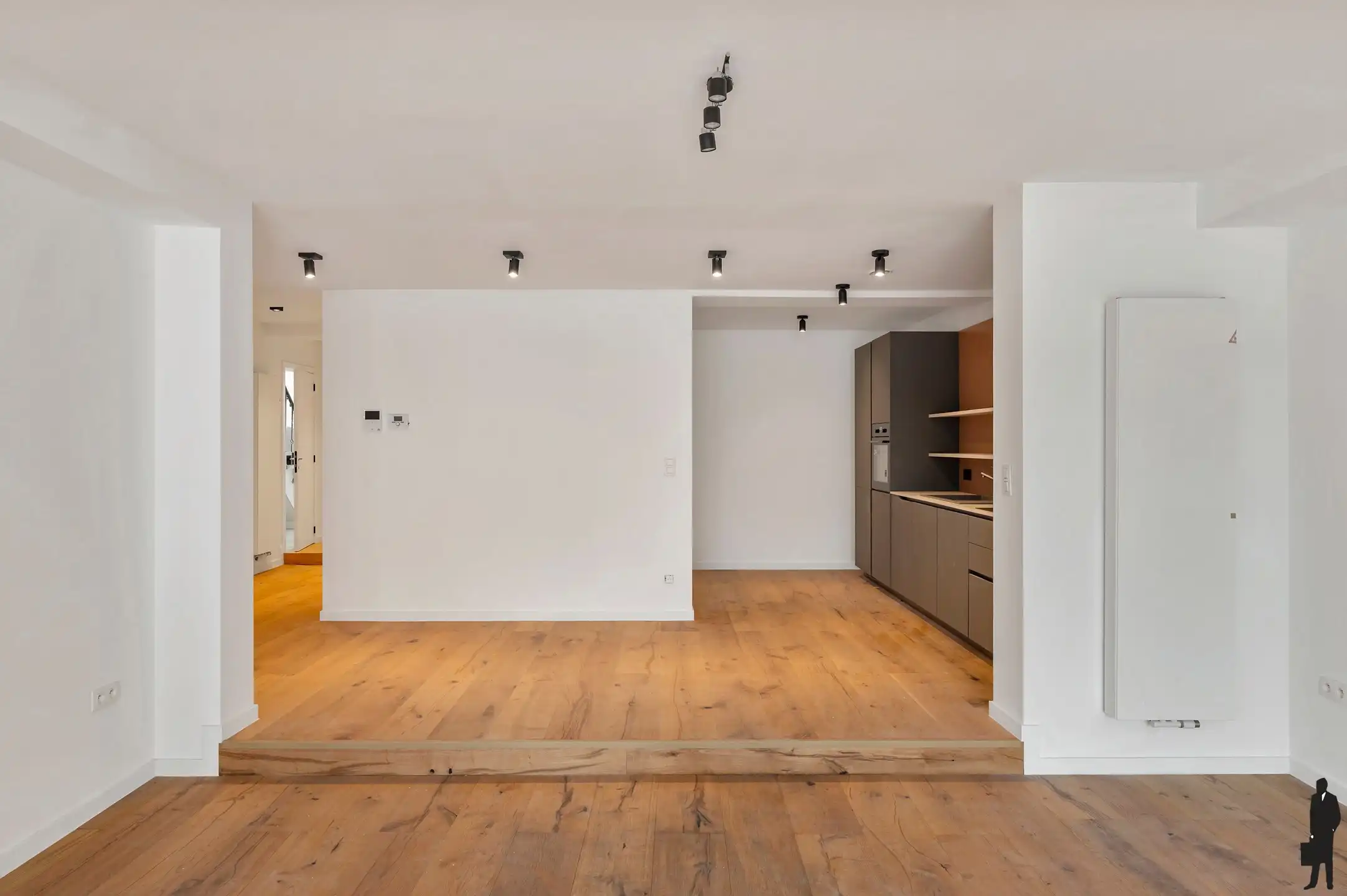 Prachtig gerenoveerd appartement (105 m²) met 2 slk’s en ruime tuin (190 m²) nabij centrum Mechelen. foto 3