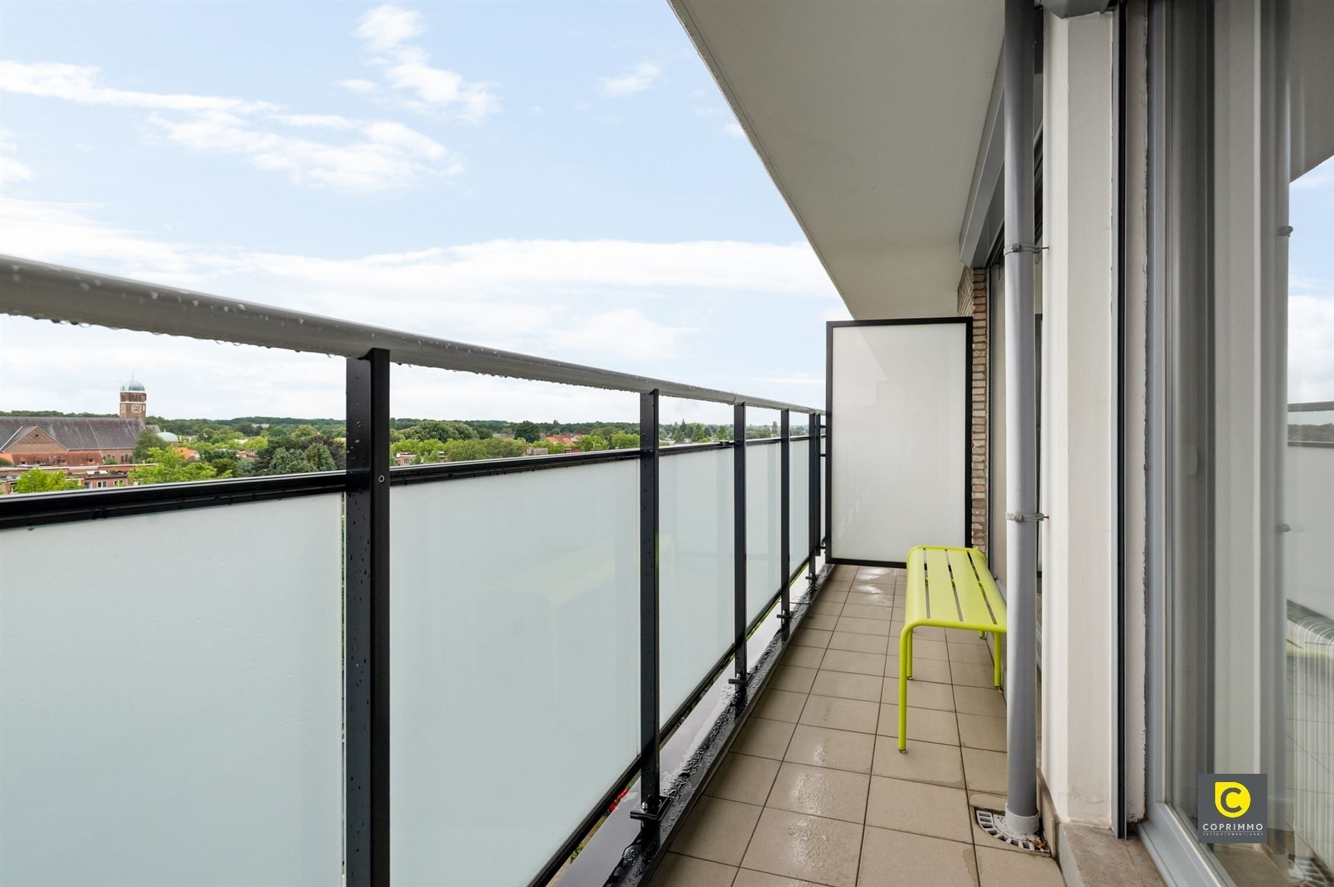 Instapklaar 2 slpk app met airco en 2 terrassen! foto 10
