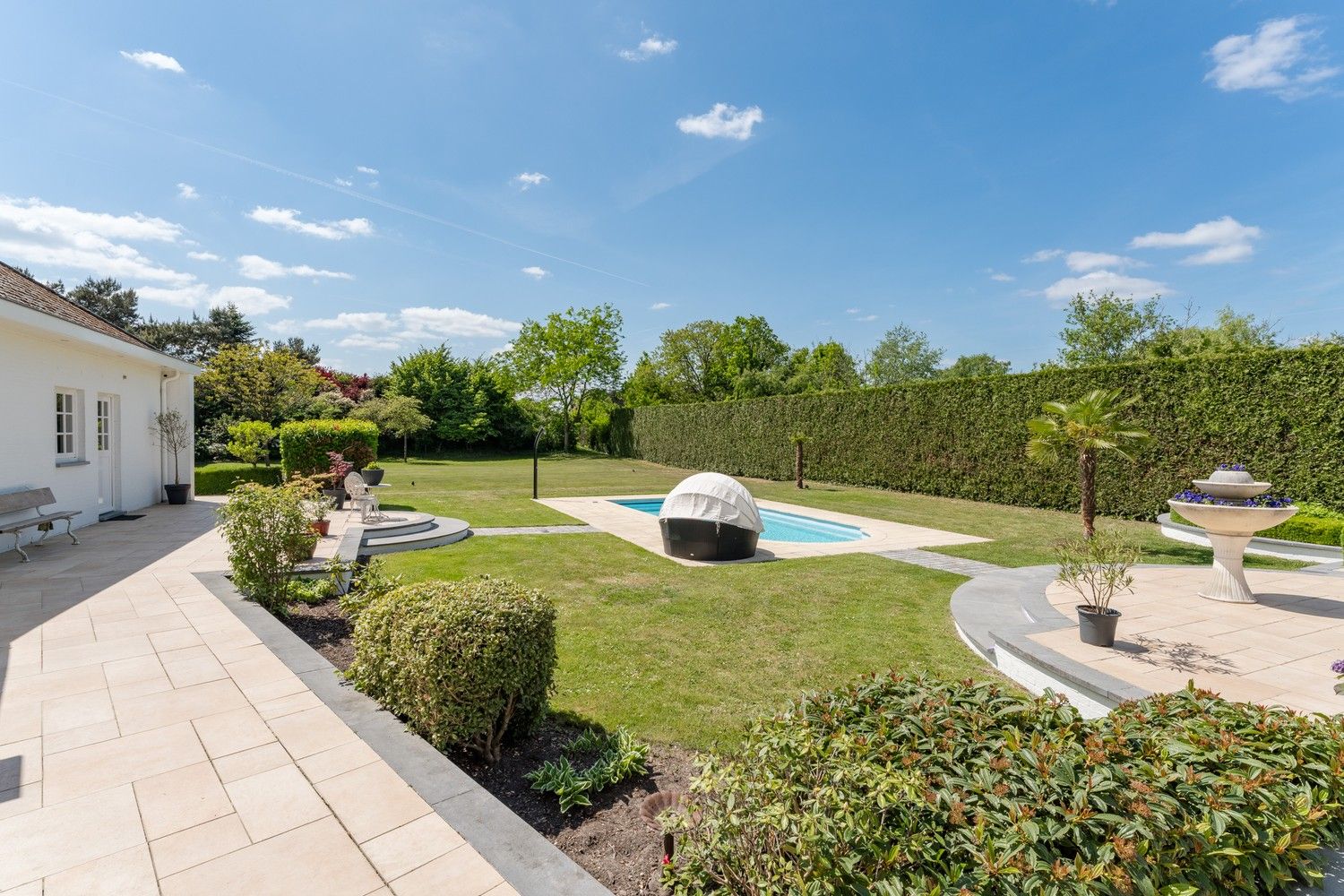 Villa landhuis op een gunstige locatie vlakbij de Nederlandse grens! foto 33