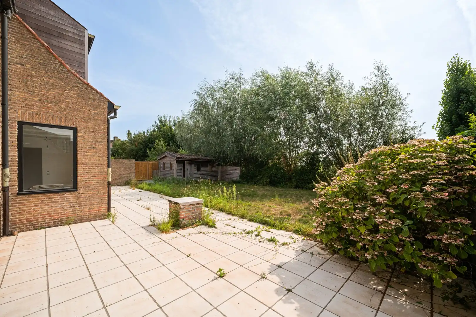 Ruime halfopen woning met 5 slaapkamers, grote tuin en prachtig open zicht in Lapscheure. foto 22