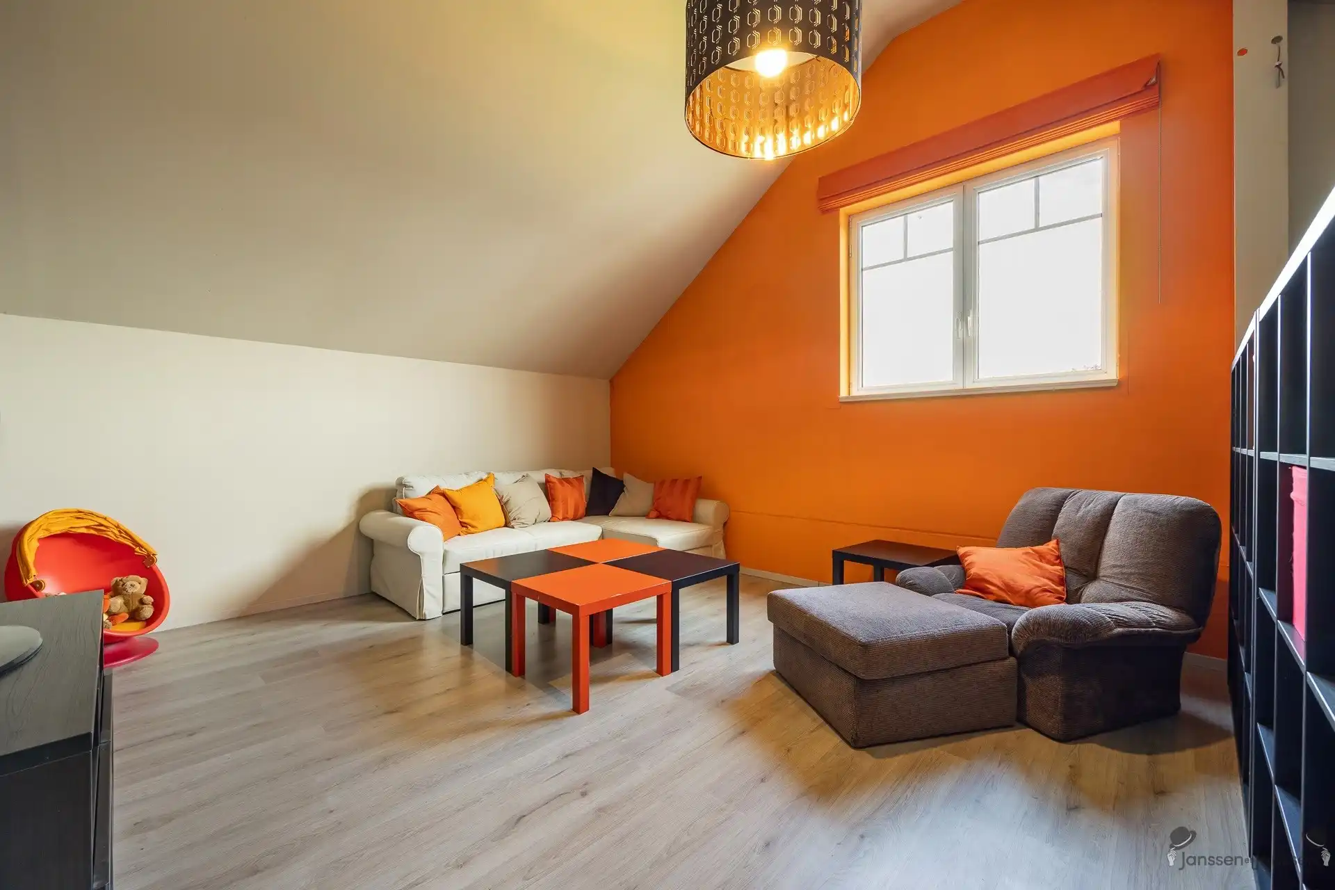 Ruime HOB met 5 slaapkamers en tuin foto 20
