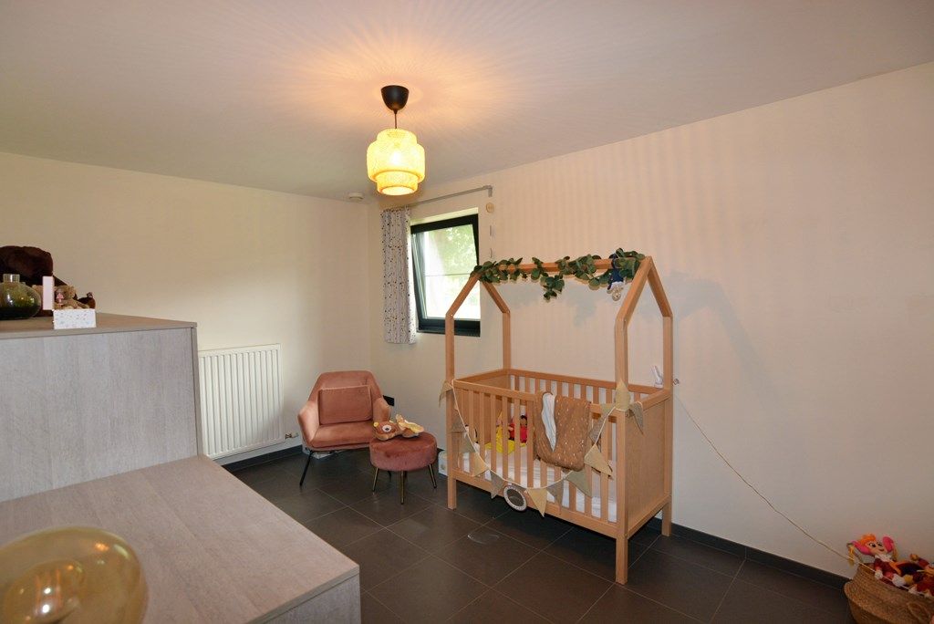 Moderne, energiezuinige woning met 4 slpks op 7a 7ca. foto 26