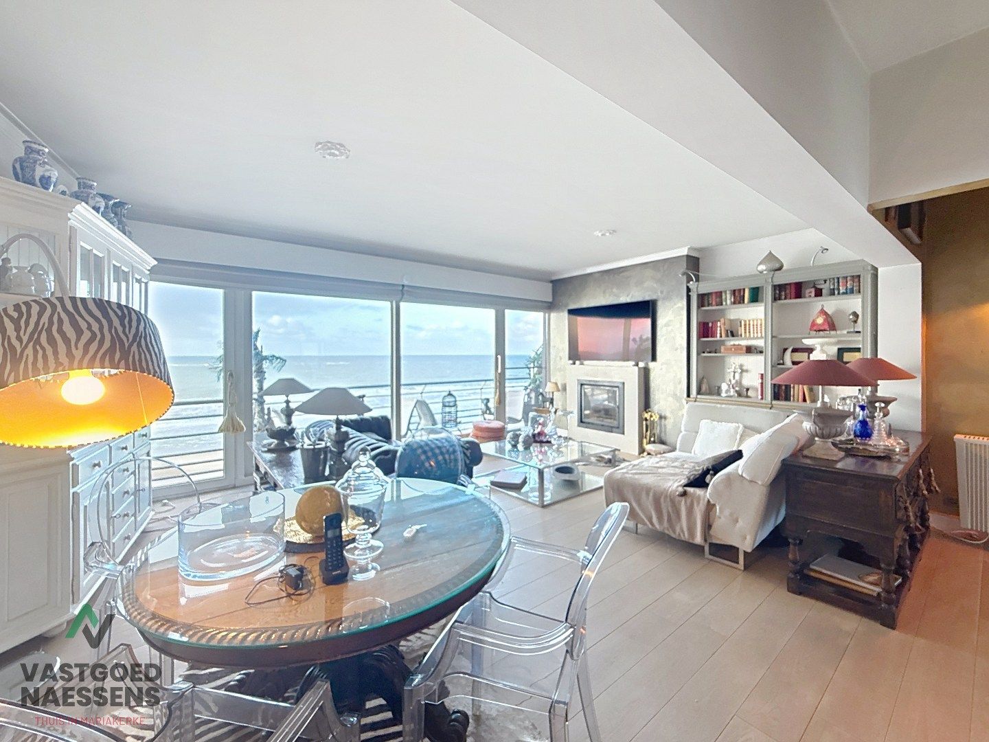 SCHITTEREND 2 SLPK APP MET ZICHT OP ZEE EN TERRAS foto 7