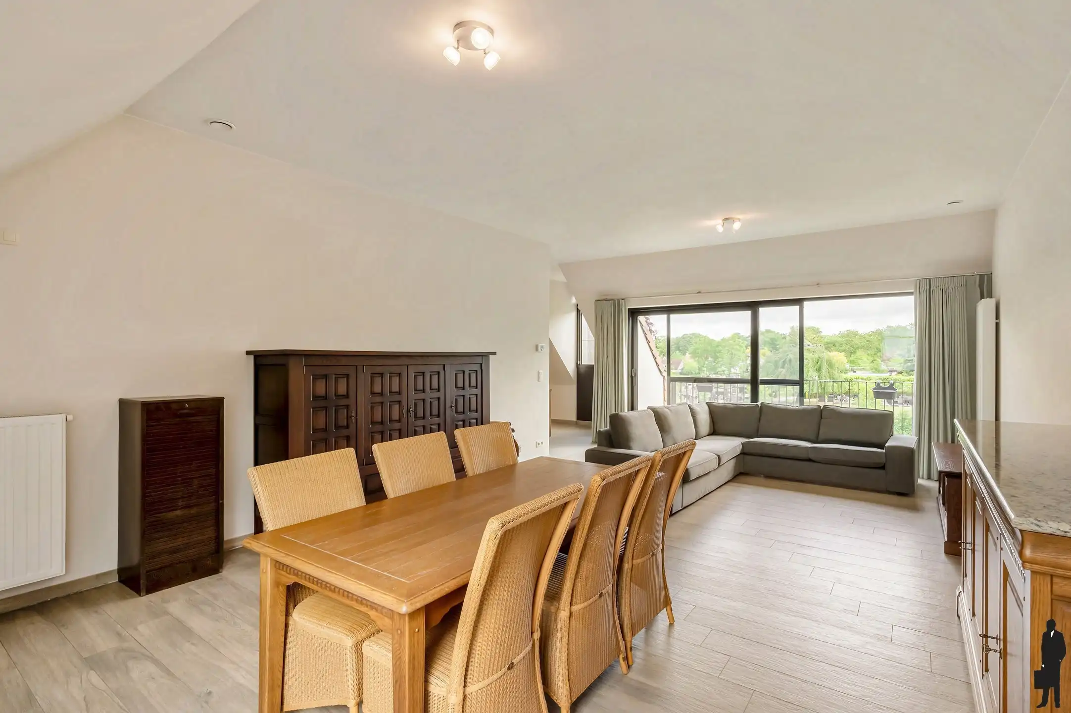 Prachtig recent appartement met 3 slaapkamers, 2 terrassen en centrale ligging te Essen foto 12