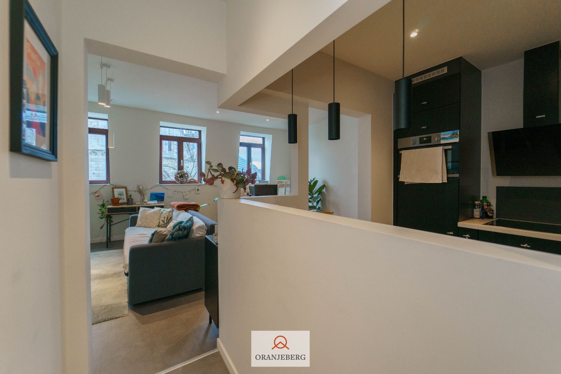 Uniek gelegen gerenoveerd appartement in hartje Gent op het Sint-Baafsplein foto 18