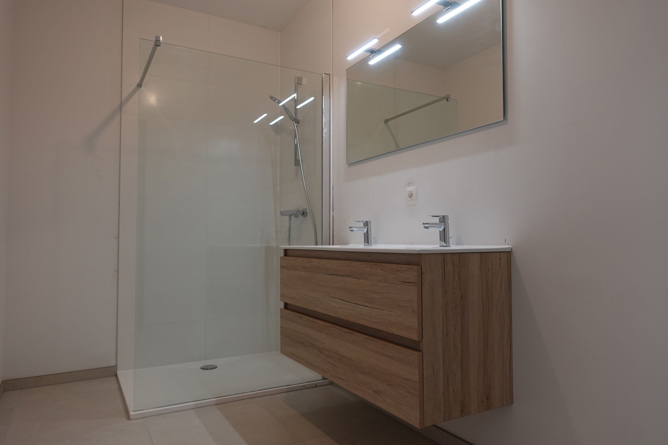 Knap nieuwbouw appartement met 2 slaapkamers te Oud-Turnhout foto 7