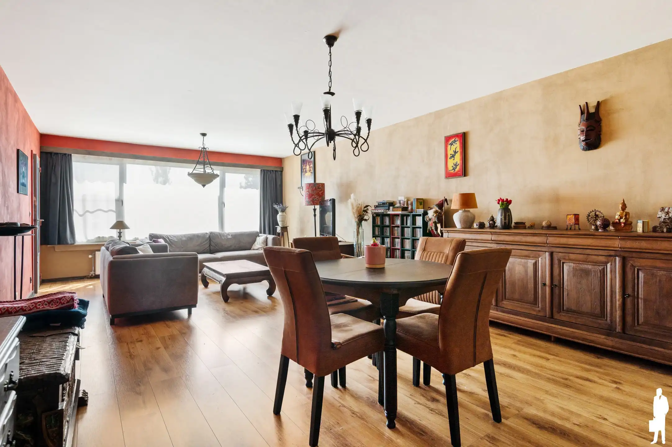 Ruim, instapklaar app. (97m²) met garage op toplocatie  foto 2