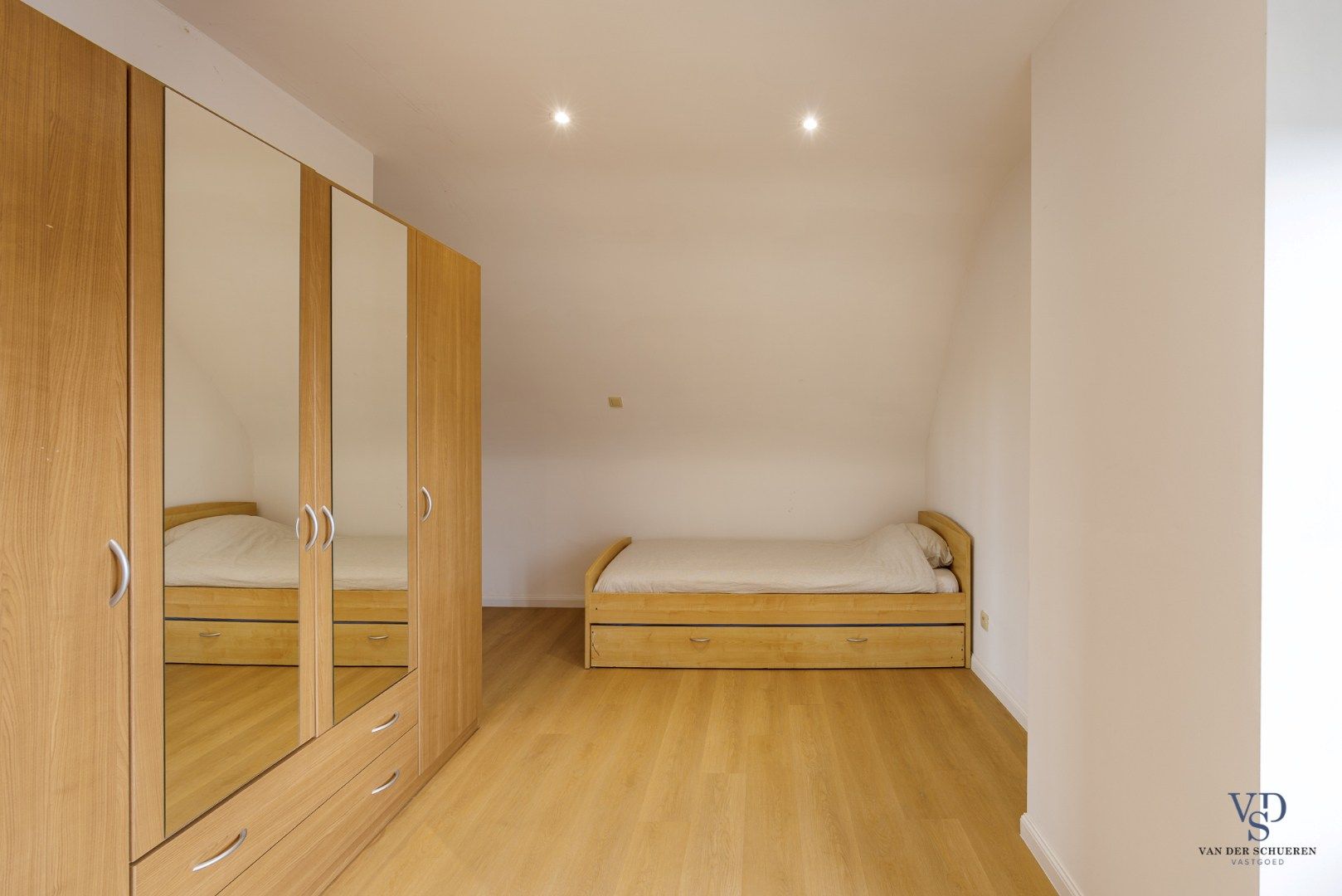 Charmant gerenoveerde villa met karakter en hedendaags comfort foto 28