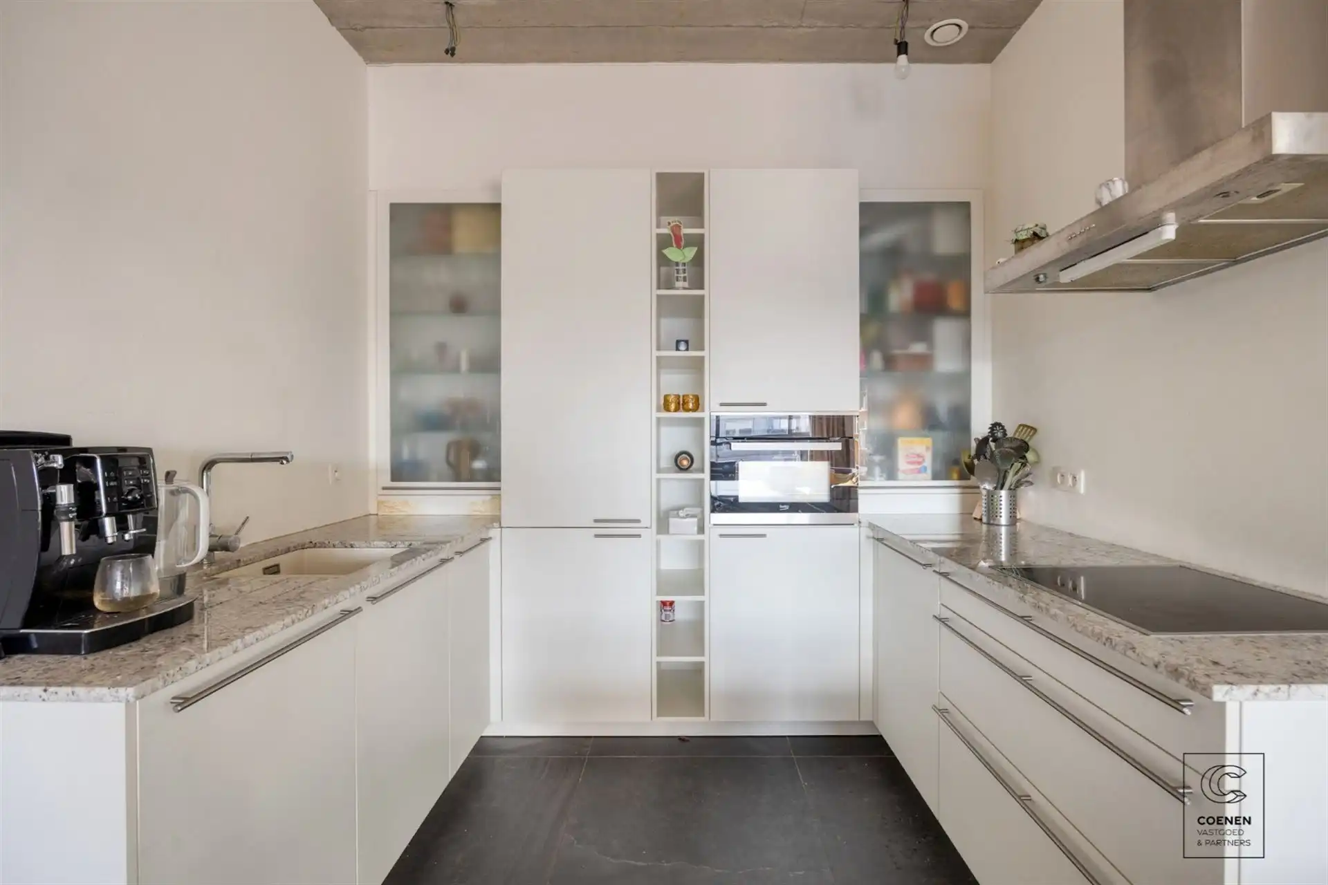 Prachtige loft in het historisch project "Koffienatie"! foto 3