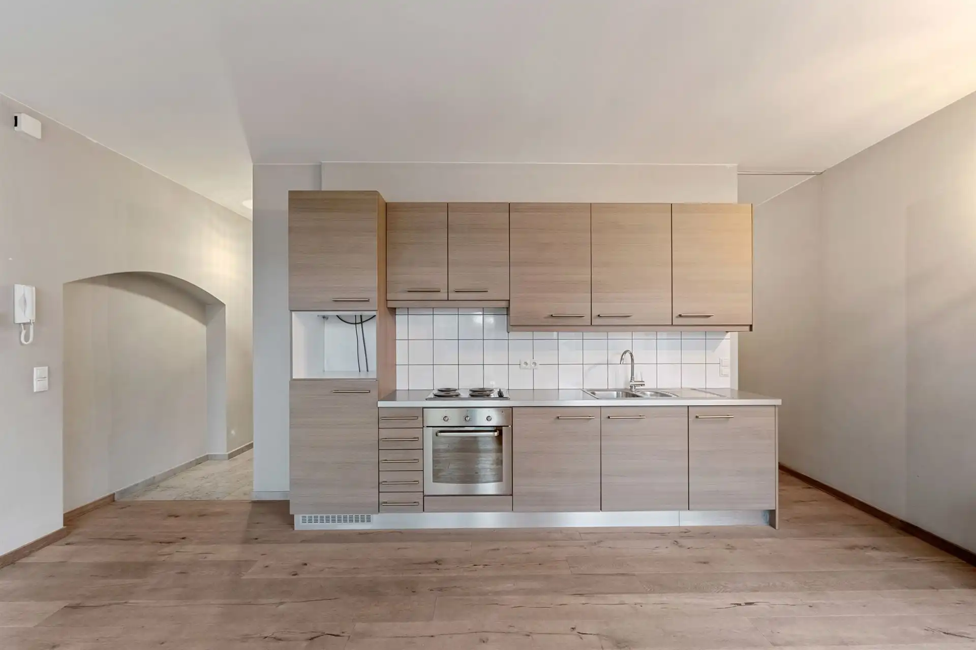 TOPgelegen (op de Kluisberg) appartement met één slk. foto 4