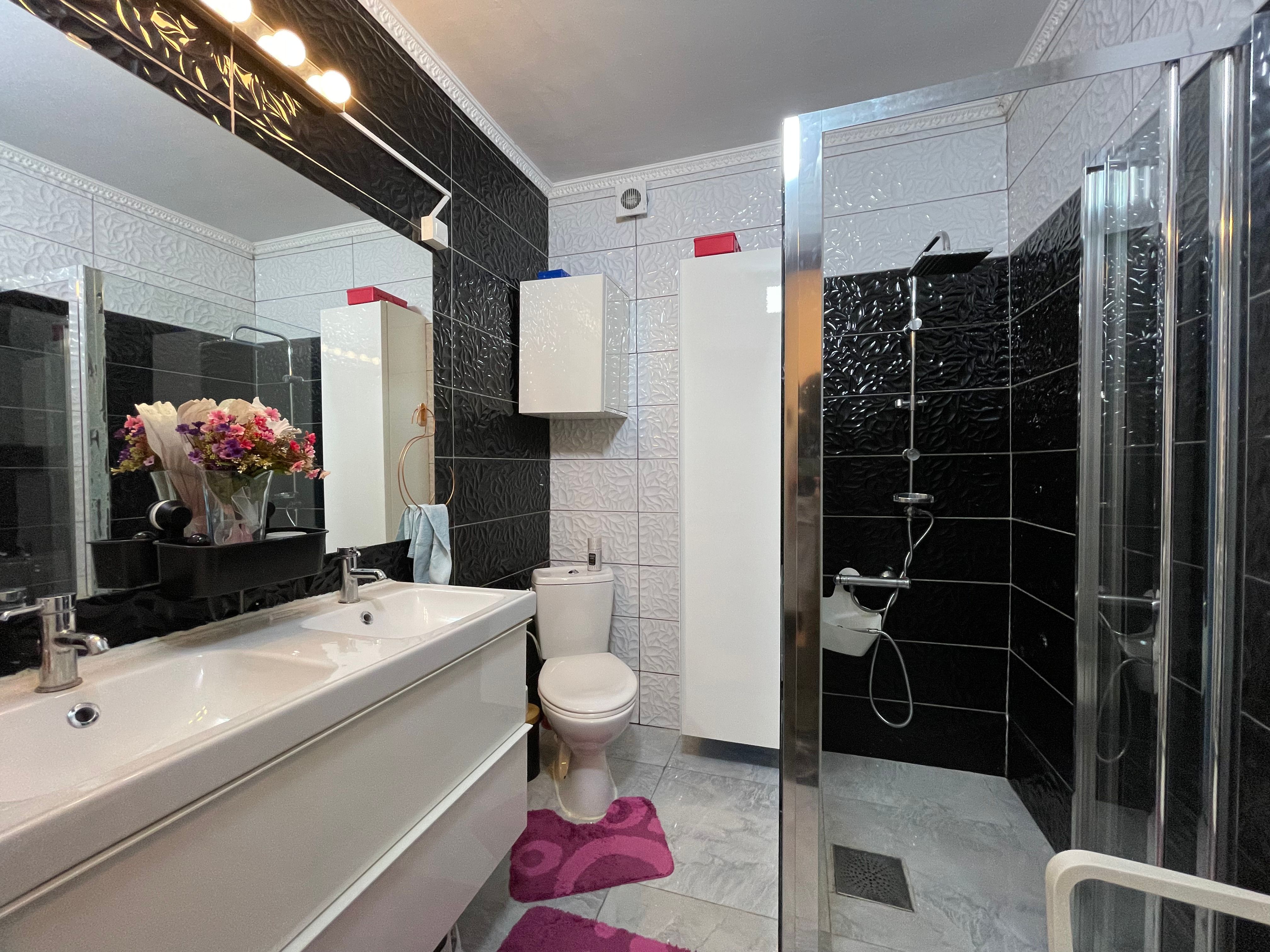 Instapklaar 263m² 2 badk 3 slpk foto 20