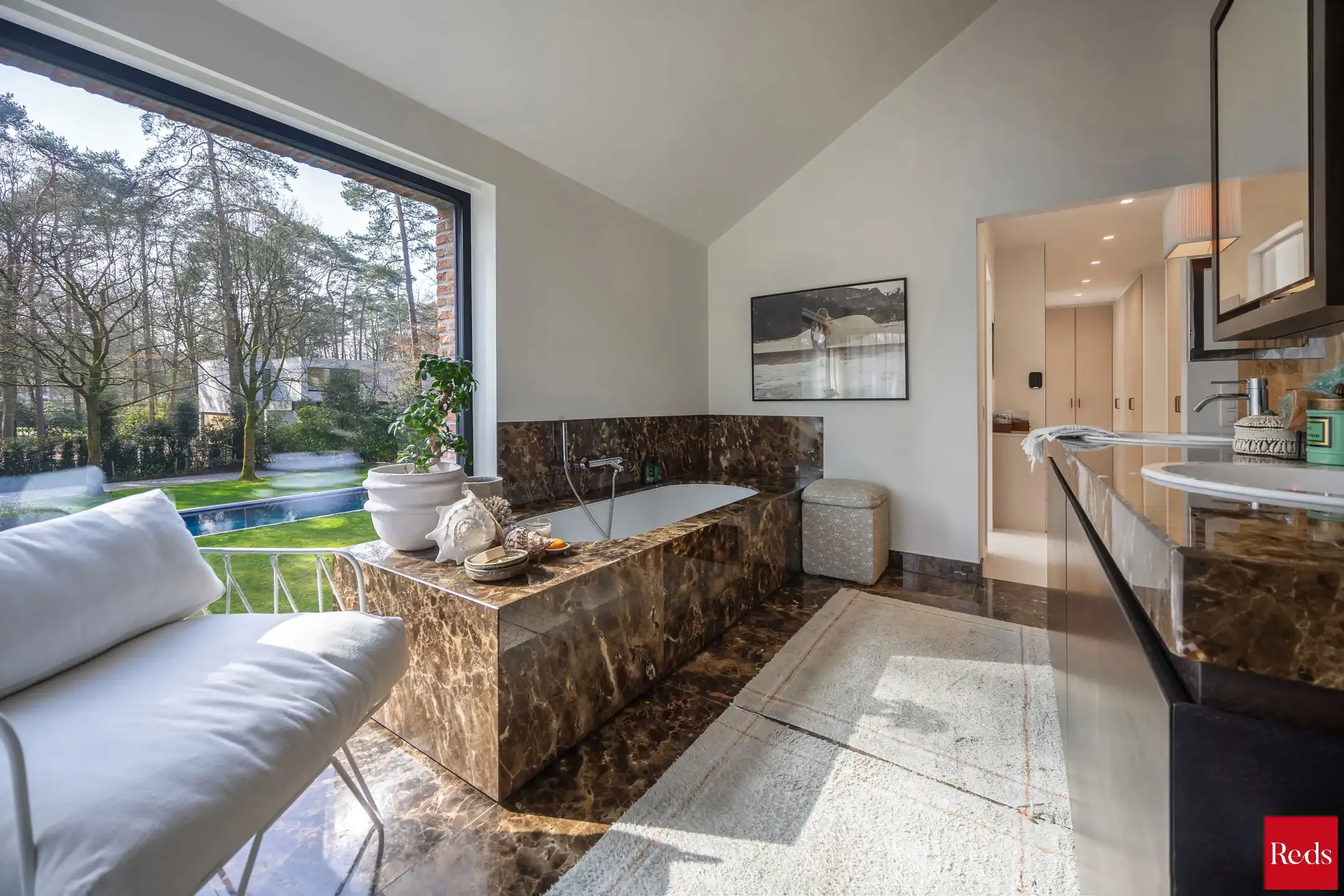 Architectenvilla met zwembad en ZW tuin in Hof Ter Linden foto 42
