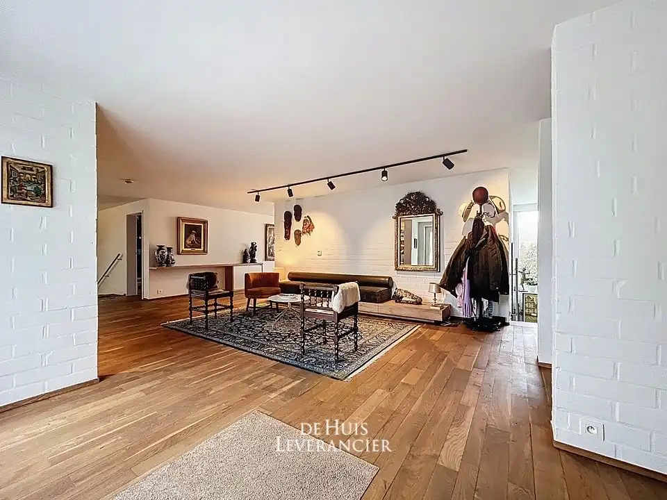 Elegante laagbouwvilla waar discrete rust, moderne uitstraling en standing versmelten in het 'Zoute' van Sint-Idesbald te koop foto 18