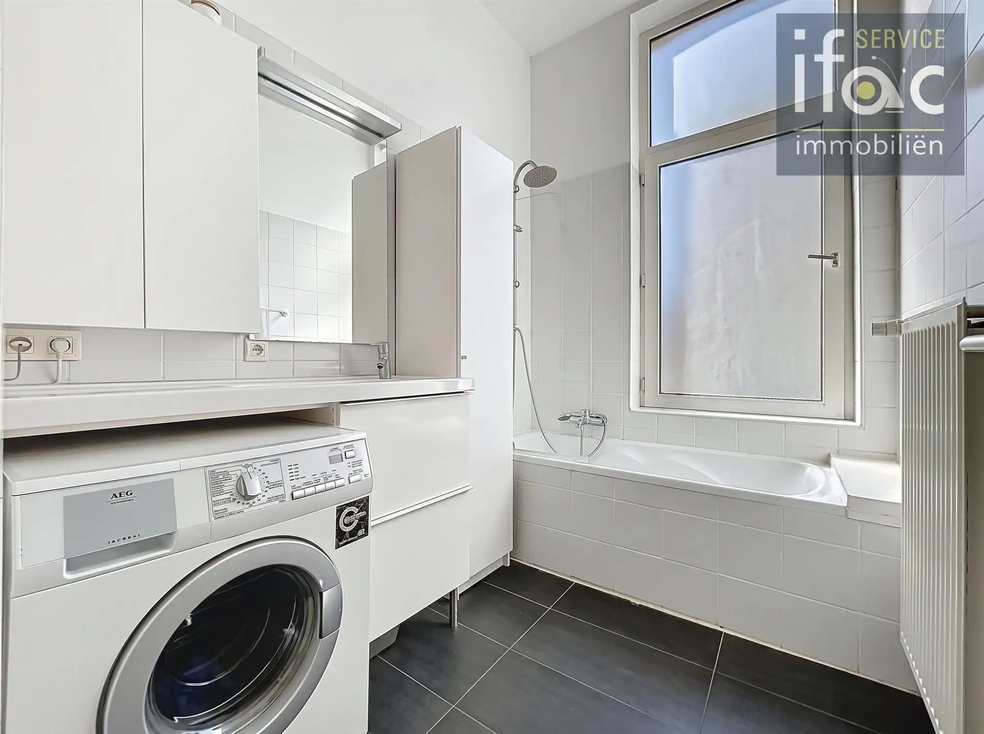 Uitstekend gelegen appartement nabij NATO + EU foto 12