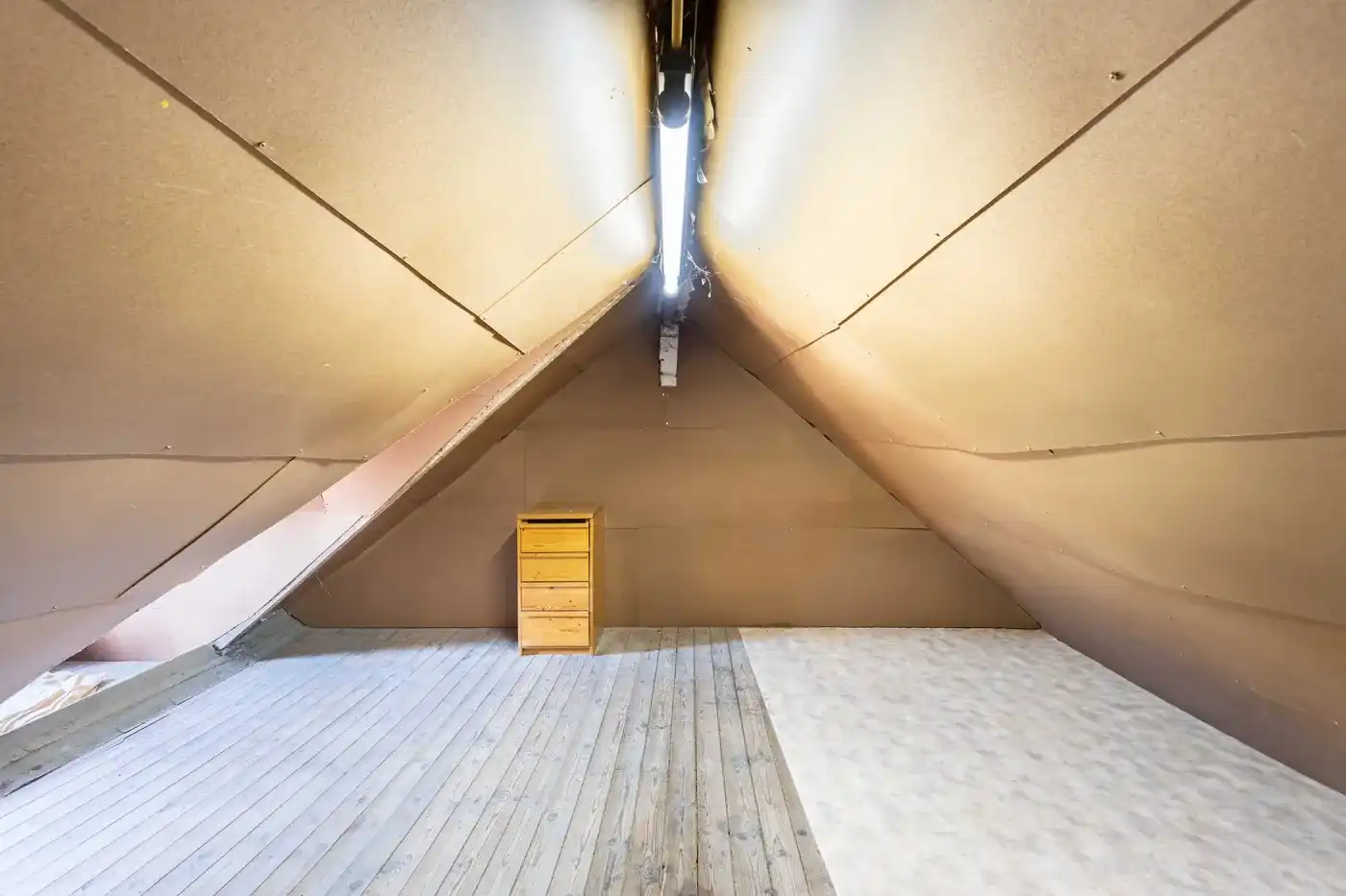 Woning met tuin, garage en uitweg in Zwevegem foto 12