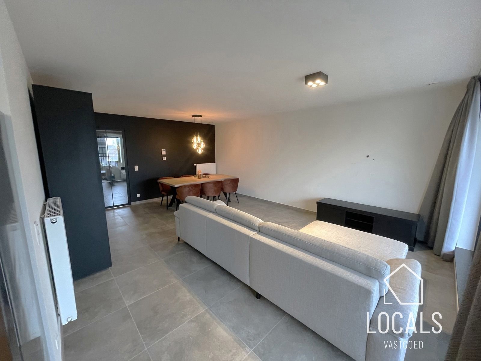 Recent appartement met groot terras foto 4