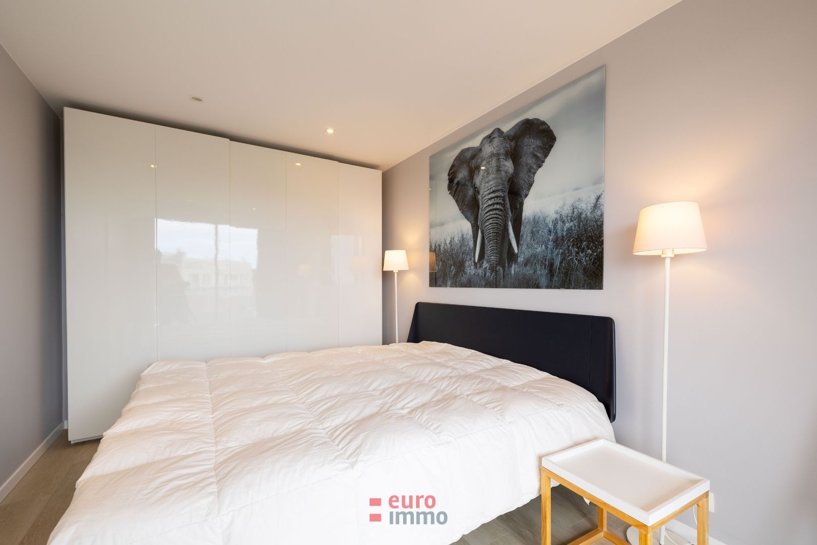 Prachtig gerenoveerd appartement in het hart van Nieuwpoort foto 10