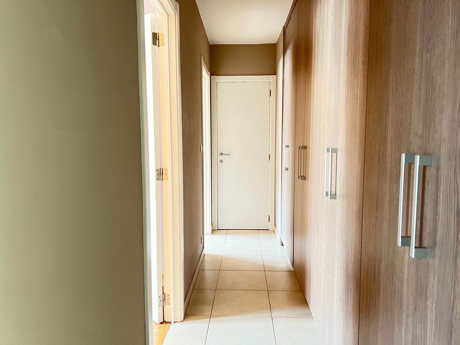 INSTAPKLAAR TWEESLAAPKAMER-APPARTEMENT TE HUUR CENTRUM ASSE foto 3