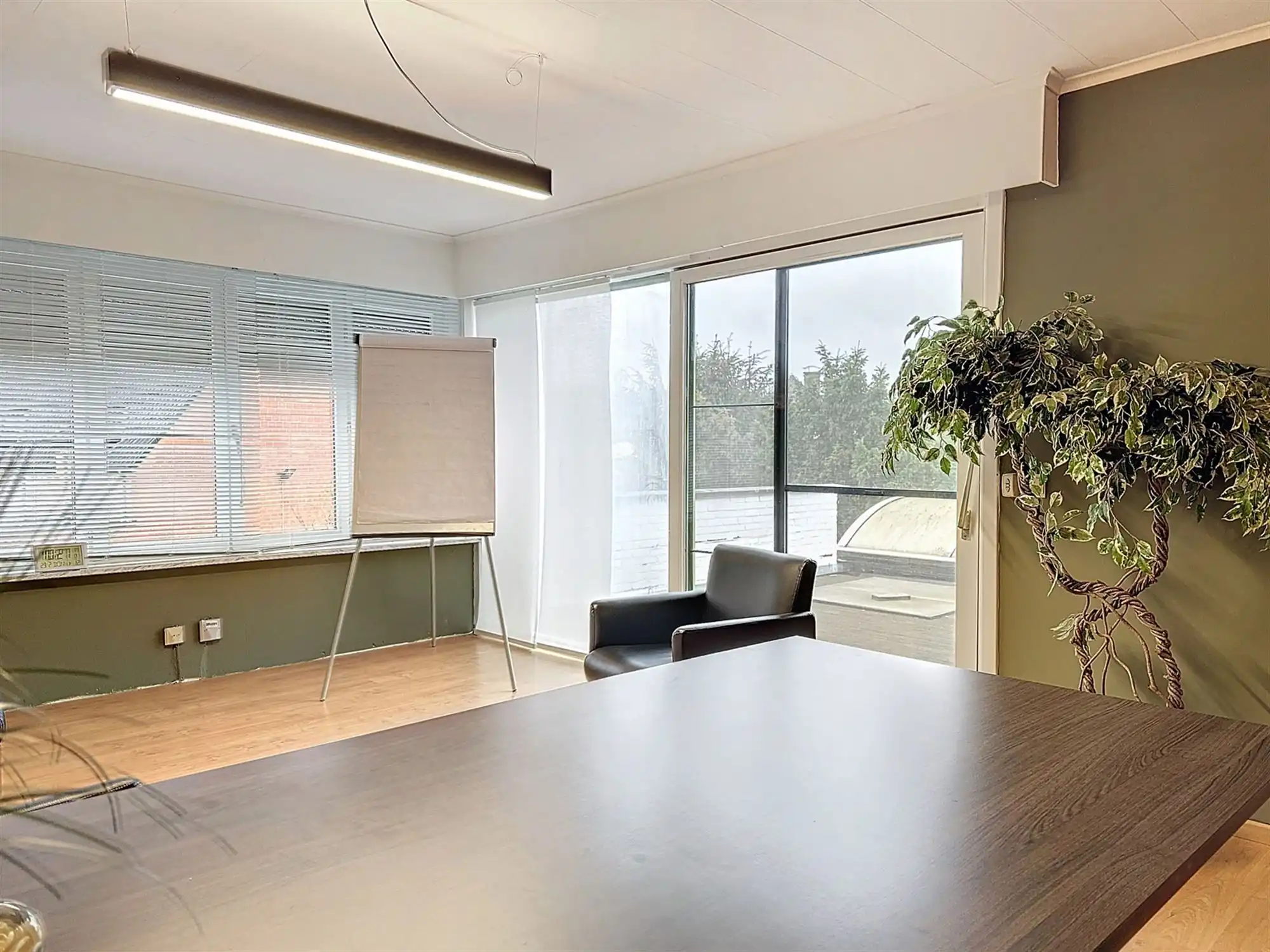 Bureel voor co-working/ praktijkruimte te huur in Tremelo! foto 2