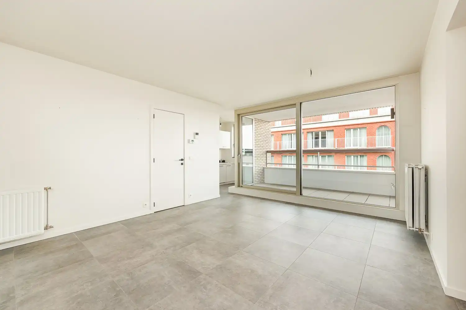 Recent 1-slaapkamer appartement met terras vlakbij Park Spoor Noord foto 9