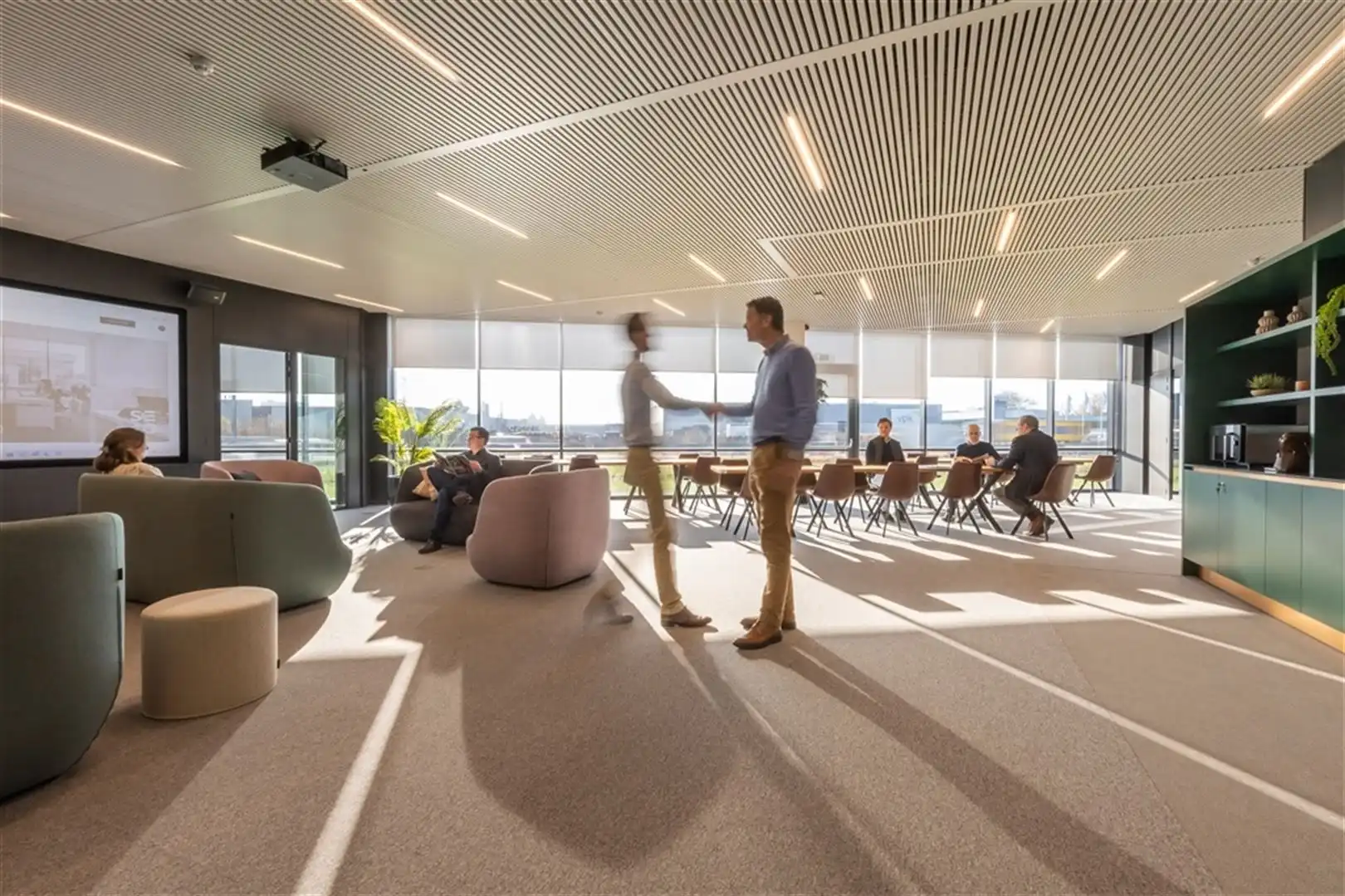 Business center op het gelijkvloers vanaf 5m² tot 104 m² foto 9