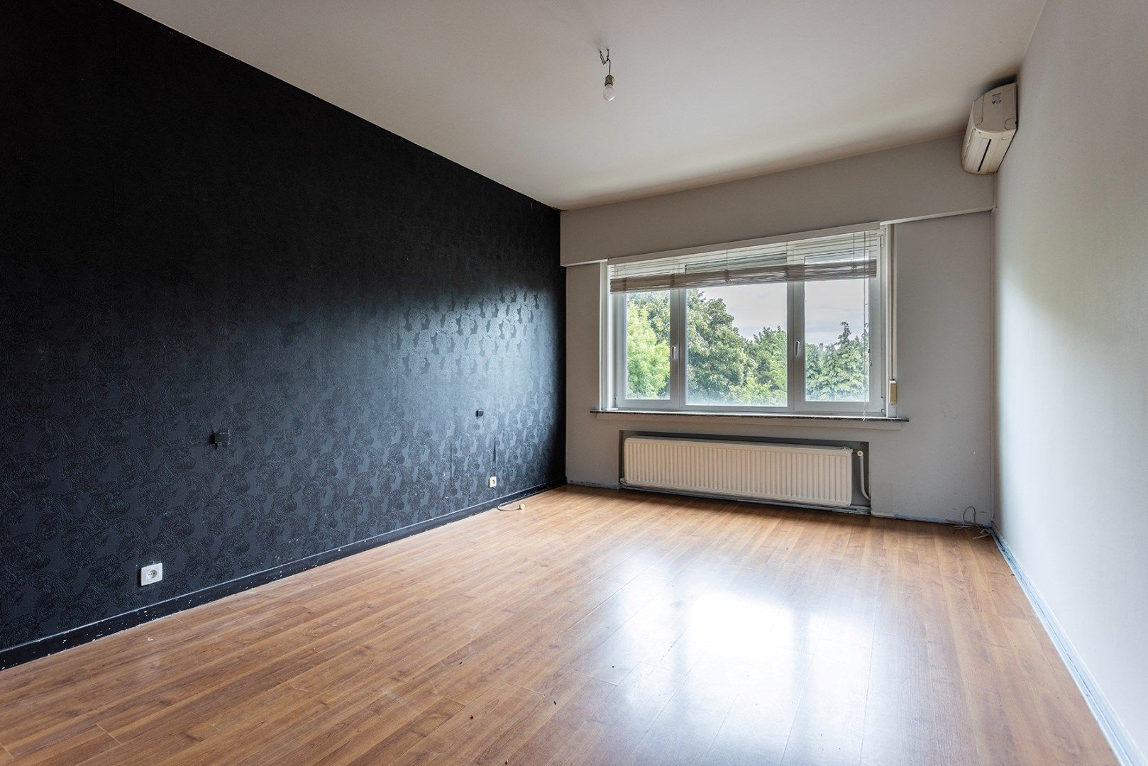 Appartement (2v) met 2 slaapkamers in een klein gebouw! foto 7
