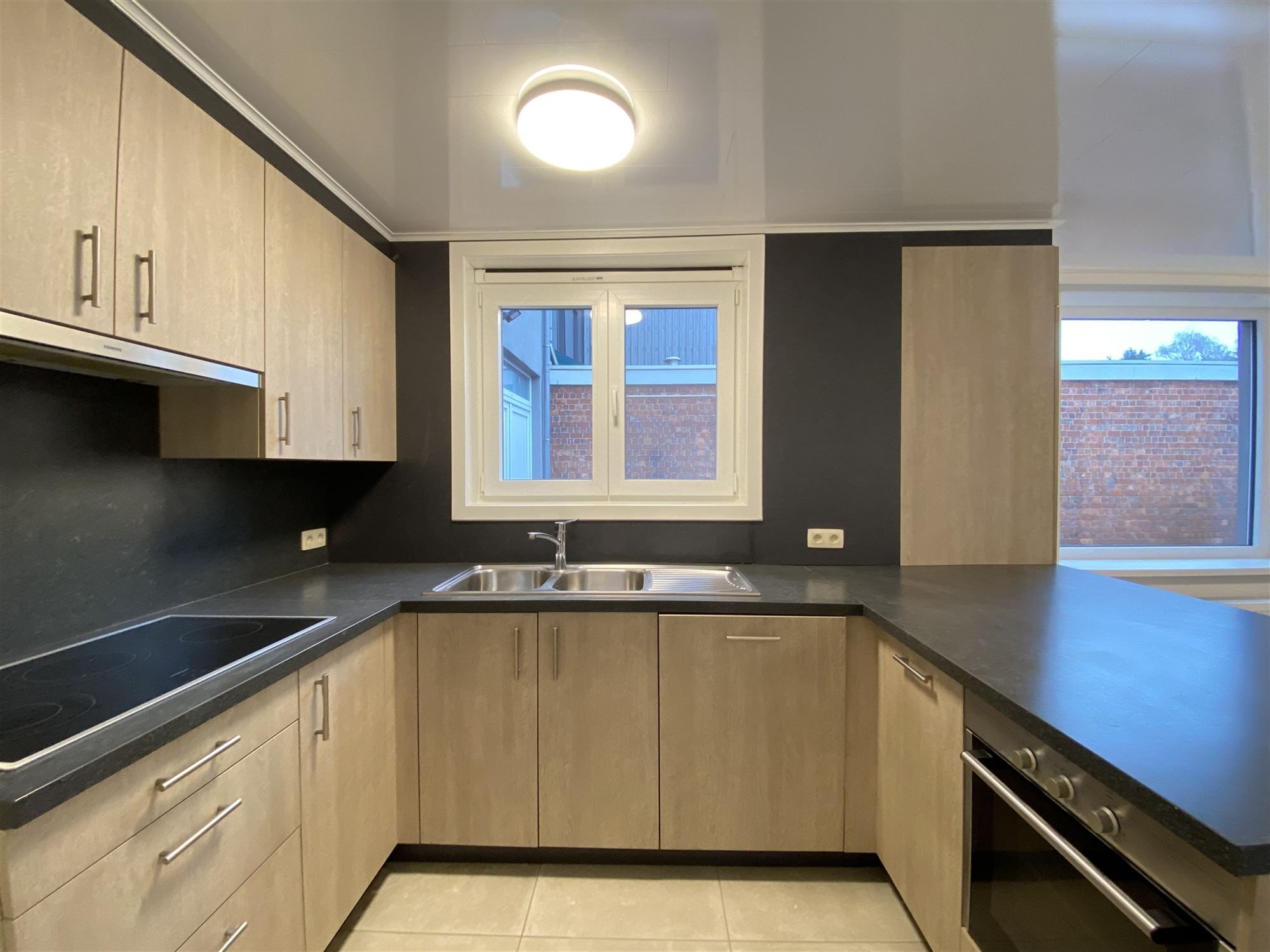 Recent gerenoveerde woning met tuin en garage  foto 7