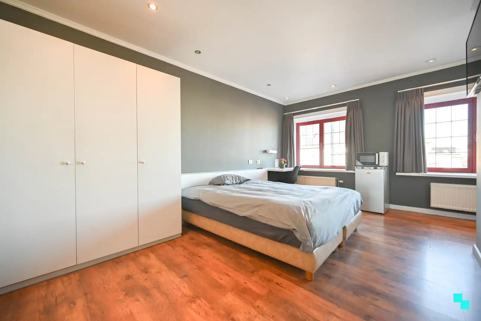 Multifunctioneel handelspand op toplocatie foto 24