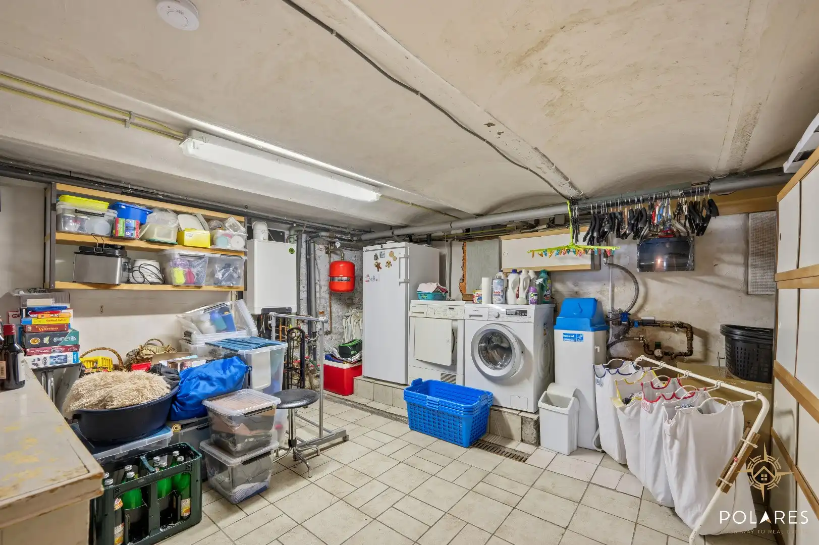 Ruime woning met 4 slaapkamers op toplocatie foto 24