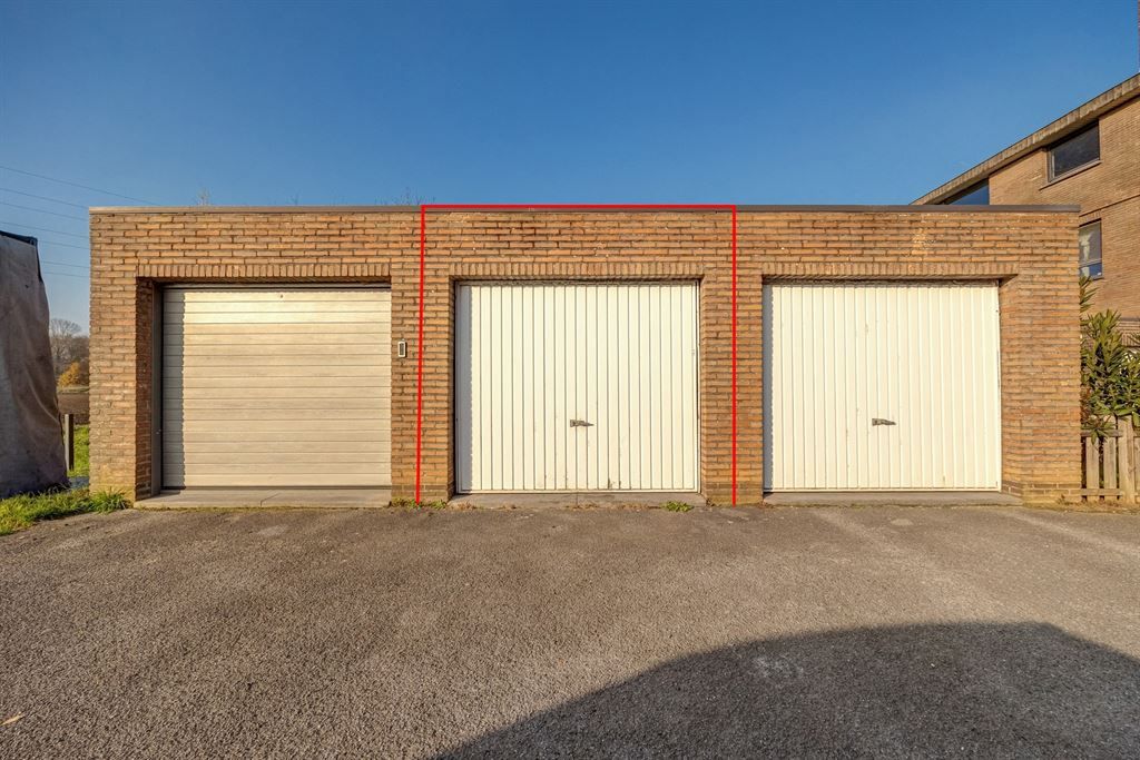 Gerenoveerd appartement met prachtig uitzicht foto 16