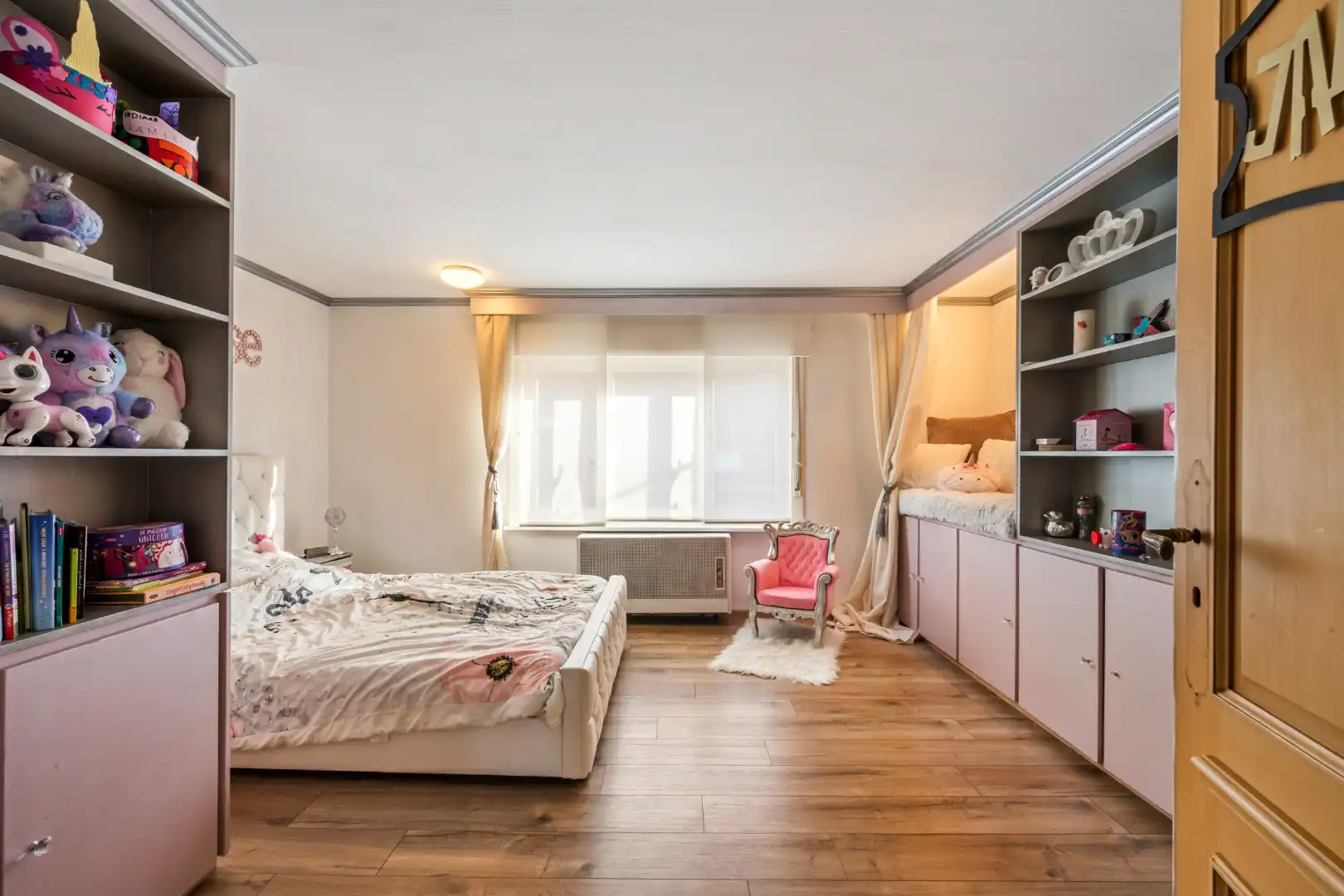 Verzorgde woning met garage, zonnige tuin en 2 slaapkamers in Dadizele-centrum foto 3