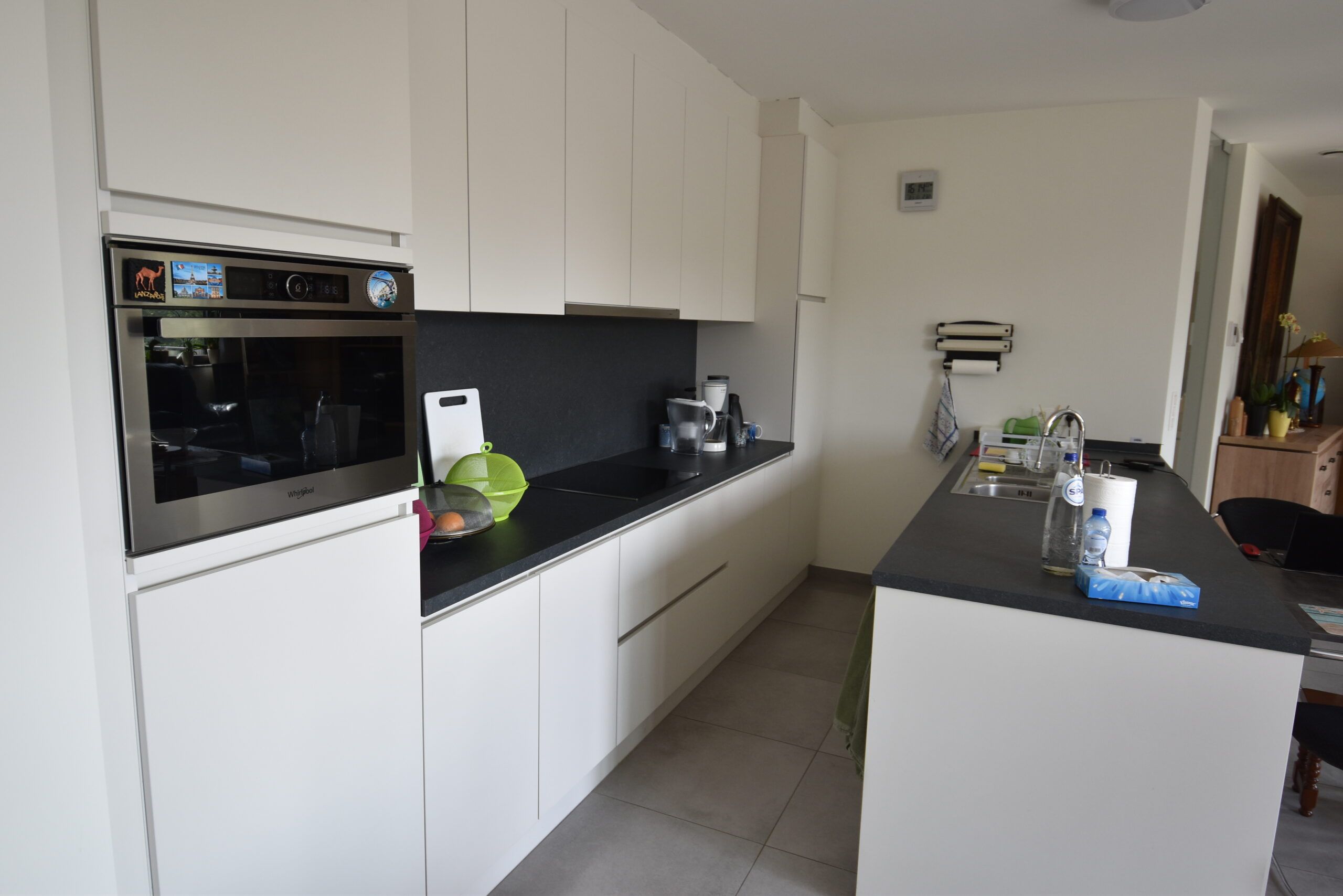 Recent 2-slaapkamerappartement met garage in hartje Nieuwkerken-Waas foto 3