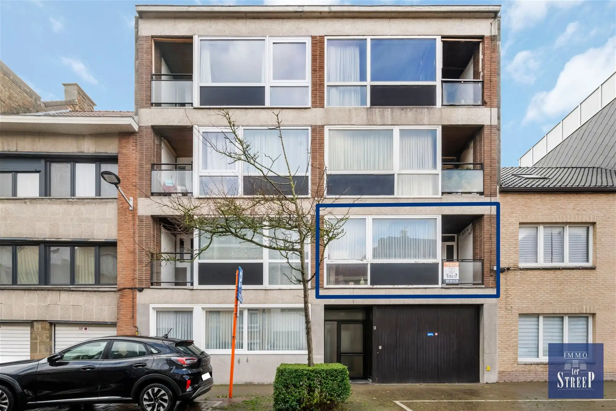 Appartement met 2 slaapkamers en parking in de residentie foto {{pictureIndex}}