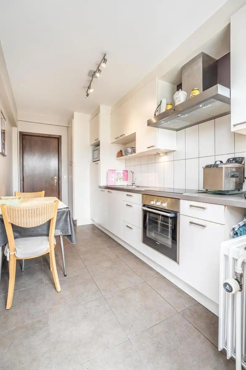 Charmante woning met 3 slaapkamers, garage en tuin foto 9
