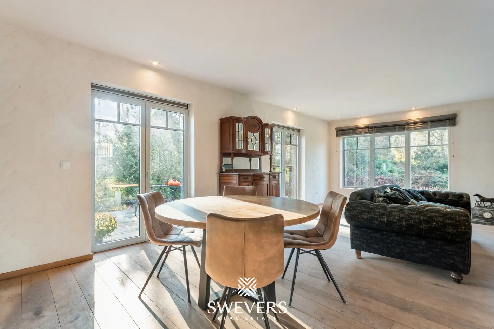 Stijlvol en ruim wonen in een woning met veel potentieel in het residentiële Bolderberg foto 9