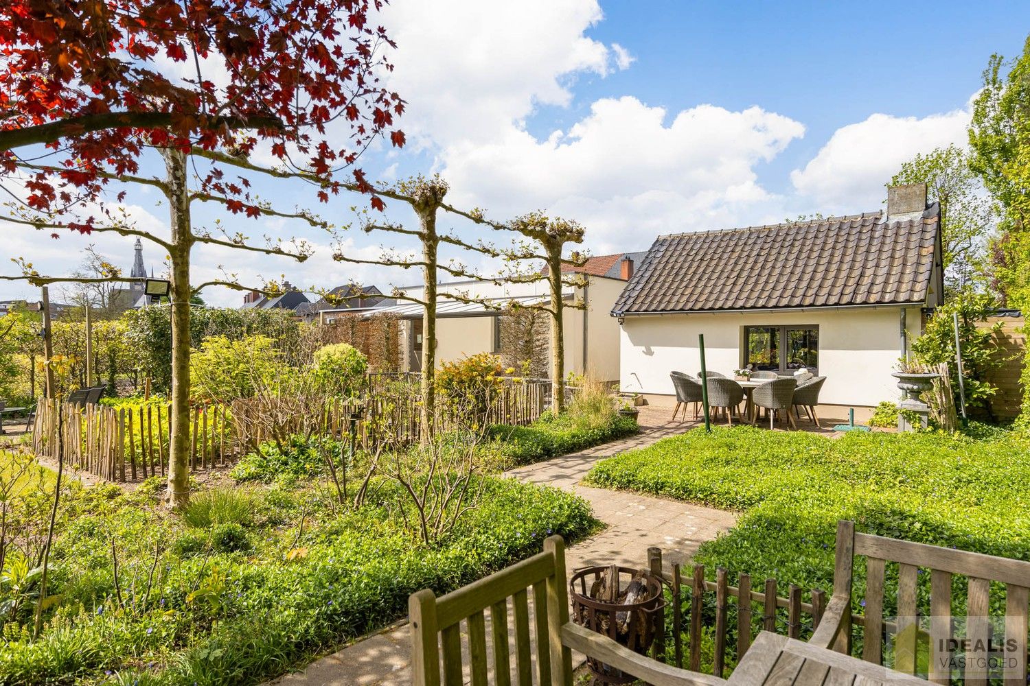 IDEALIS VASTGOED – Prachtige, stijlvolle woning mét B&B-gedeelte, van maar liefst +-315m² foto 50
