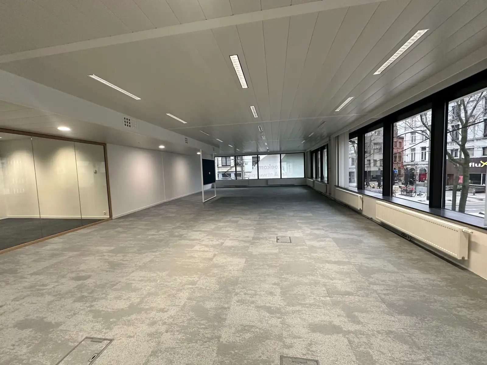 Ingerichte kantoren te huur in Antwerpen - The Beacon foto 3