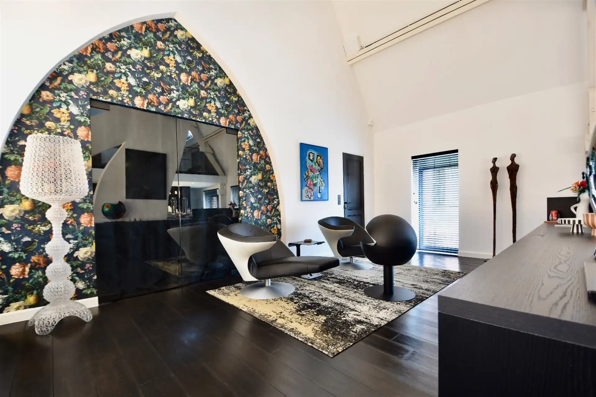 Luxueus appartement op een toplocatie in Sint-Niklaas foto 3