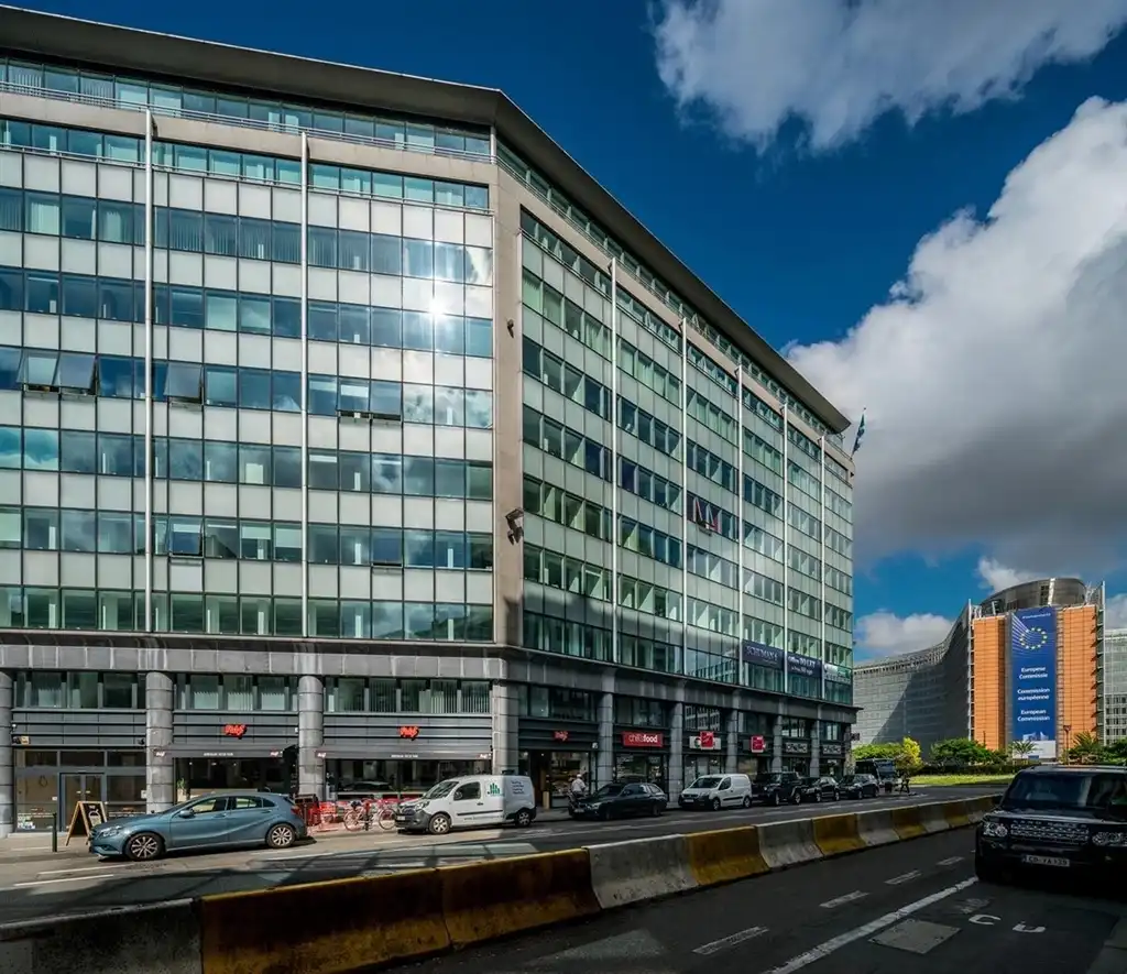 SCHUMAN 6 - 1.077m² te huur foto 21
