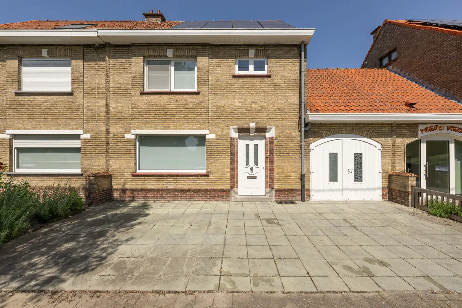 Woning te Meulebeke/Tielt. foto {{pictureIndex}}