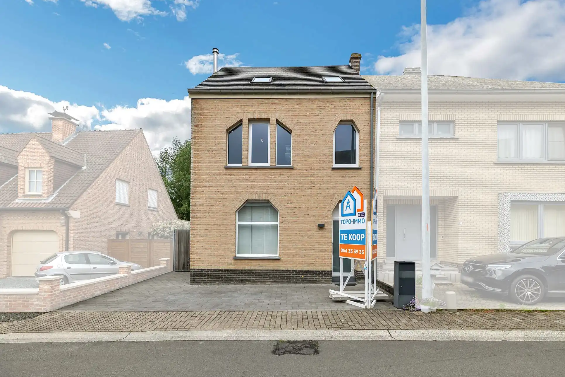Instapklare halfopen woning met tuin en EPC C foto 2