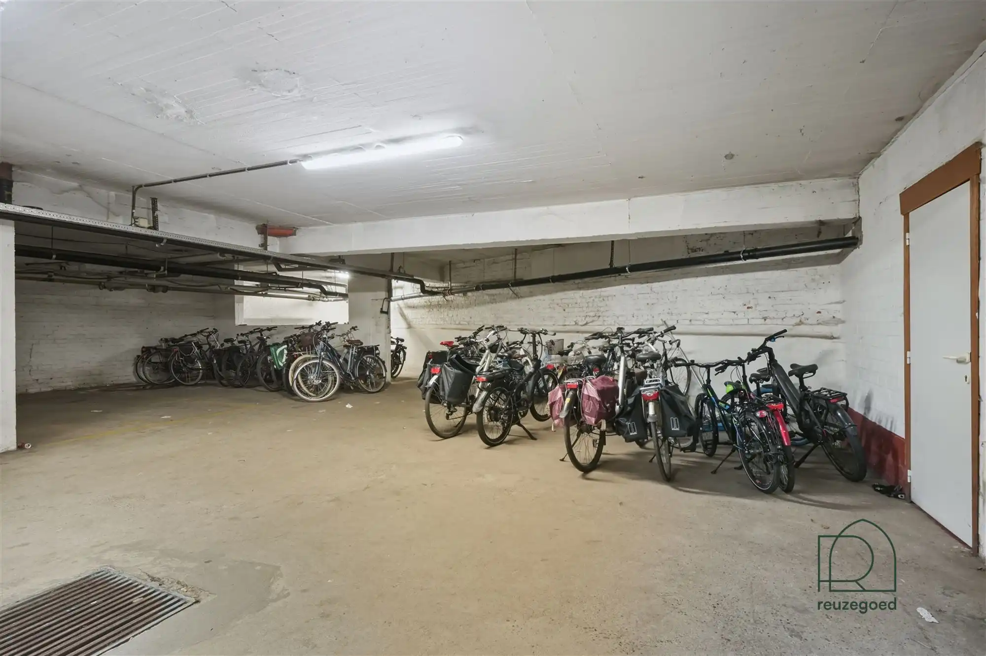 Instapklaar 2-slaapkamerappartement met terras en mooi uitzicht nabij het centrum van Mechelen foto 20