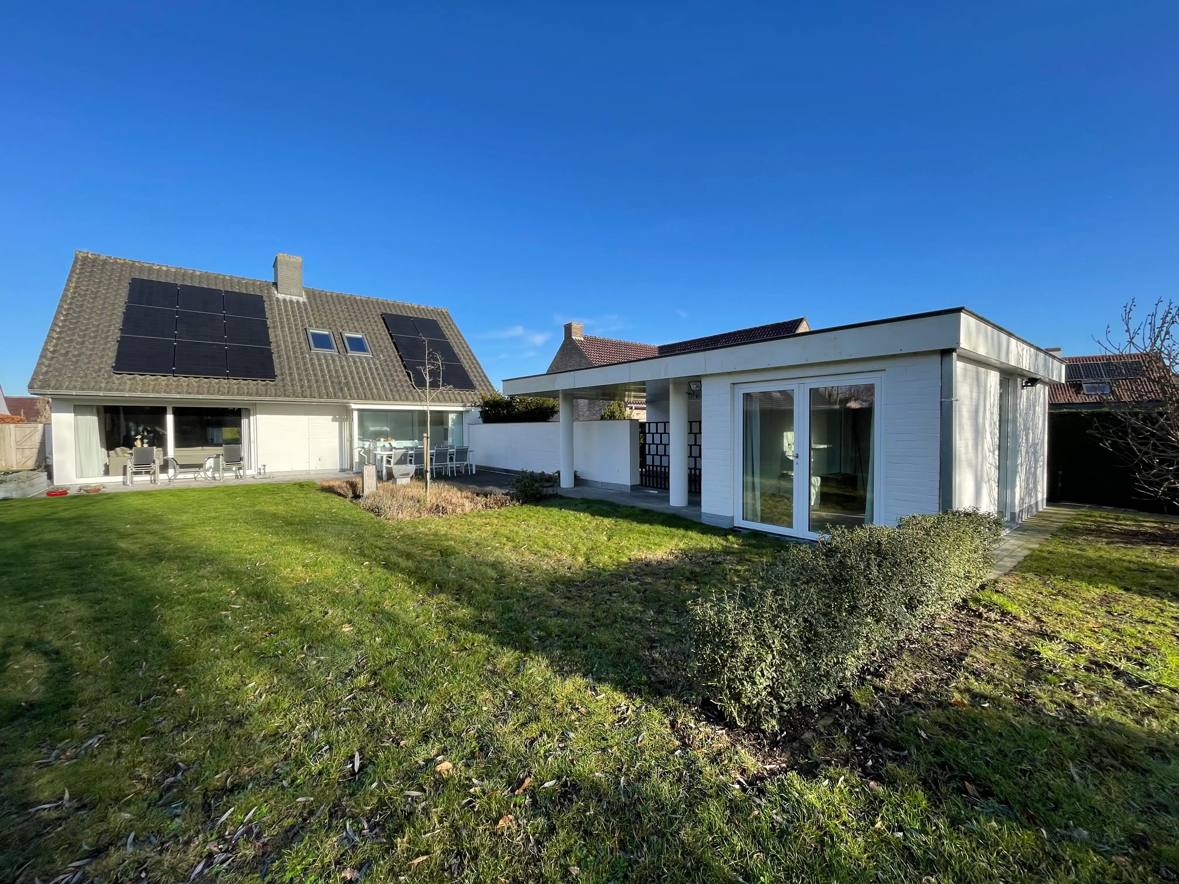 VILLA op toplocatie foto 45