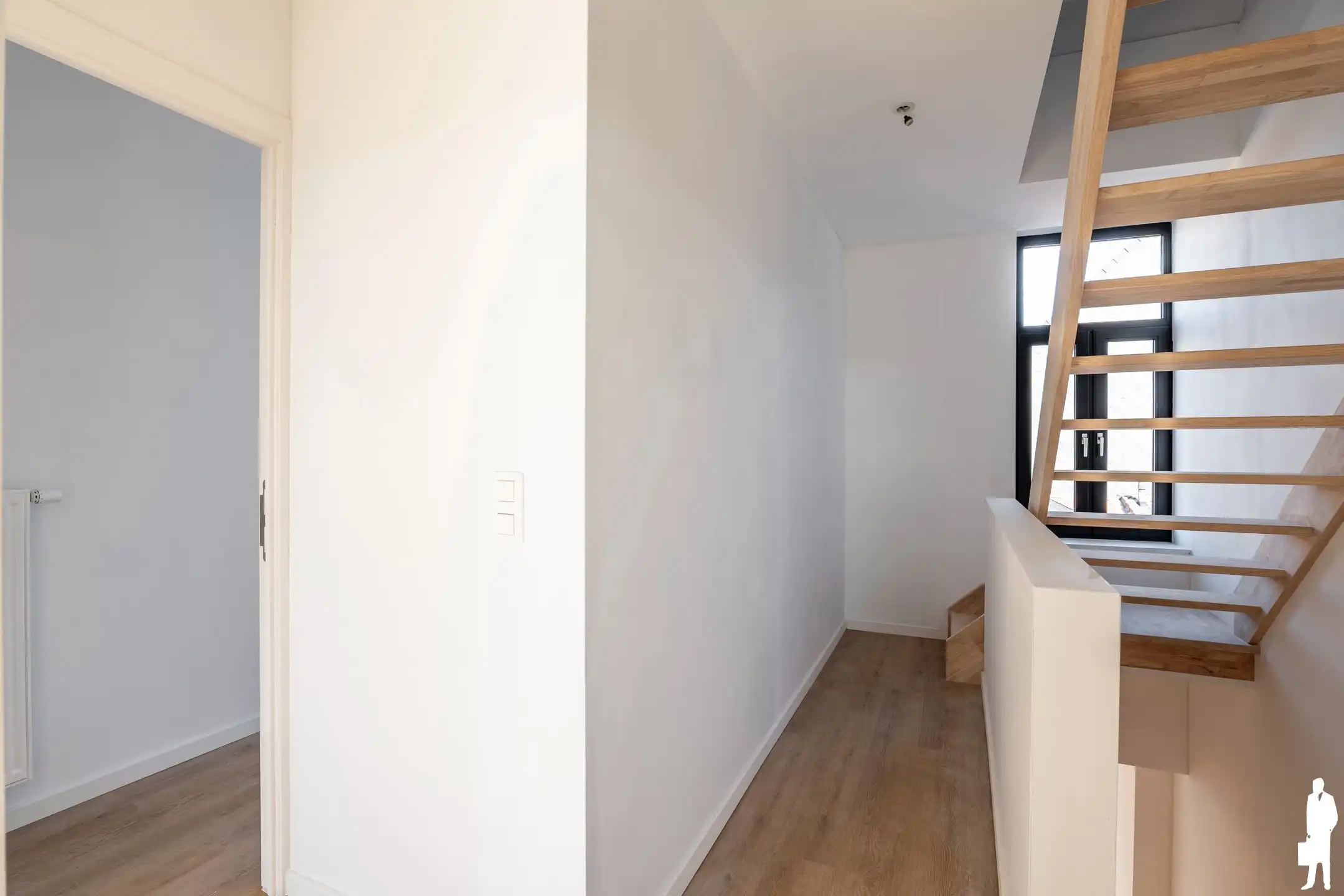 Gerenoveerde woning met tuin en handige achtertoegang foto 10