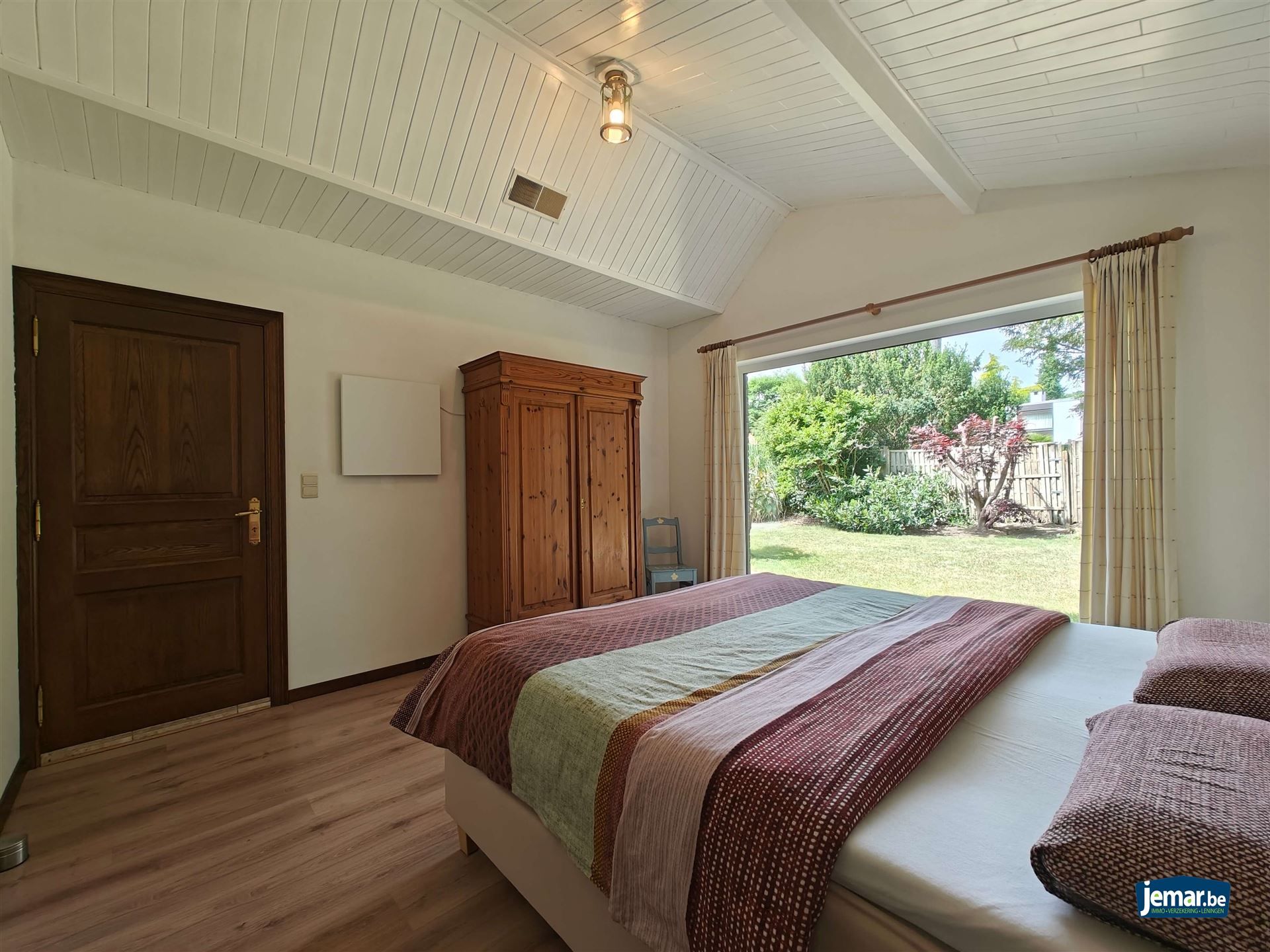Vrijstaande woning op een prachtige locatie  foto 15