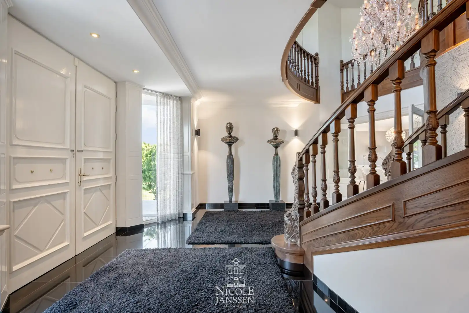 Karaktervolle luxueuze villa  foto 5